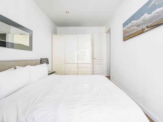 2 bedroom Apartment for sale in Barcelona city - € 485,000 (Ref: 9987139)