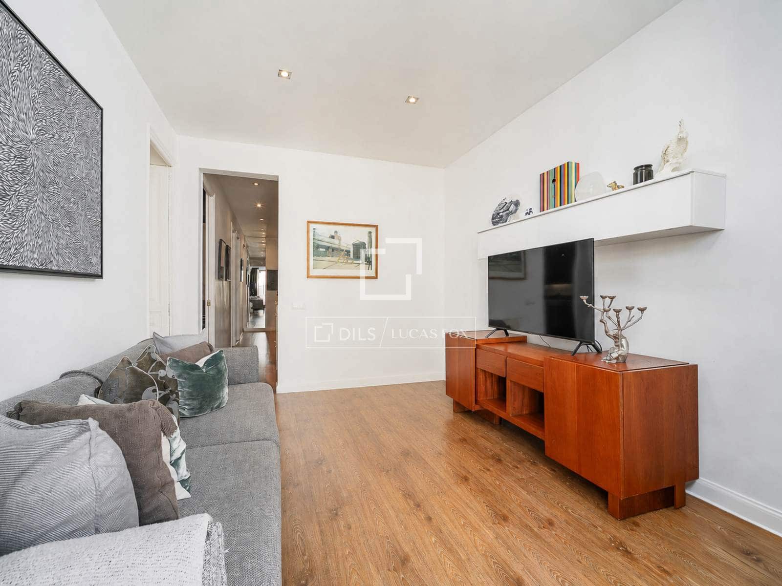 Apartamento de 2 habitaciones en Barcelona ciudad en venta - 485.000 € (Ref: 9987139)