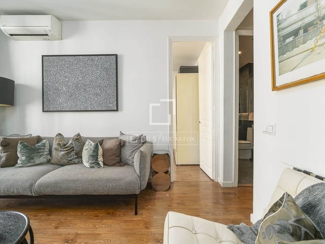 2 bedroom Apartment for sale in Barcelona city - € 485,000 (Ref: 9987139)