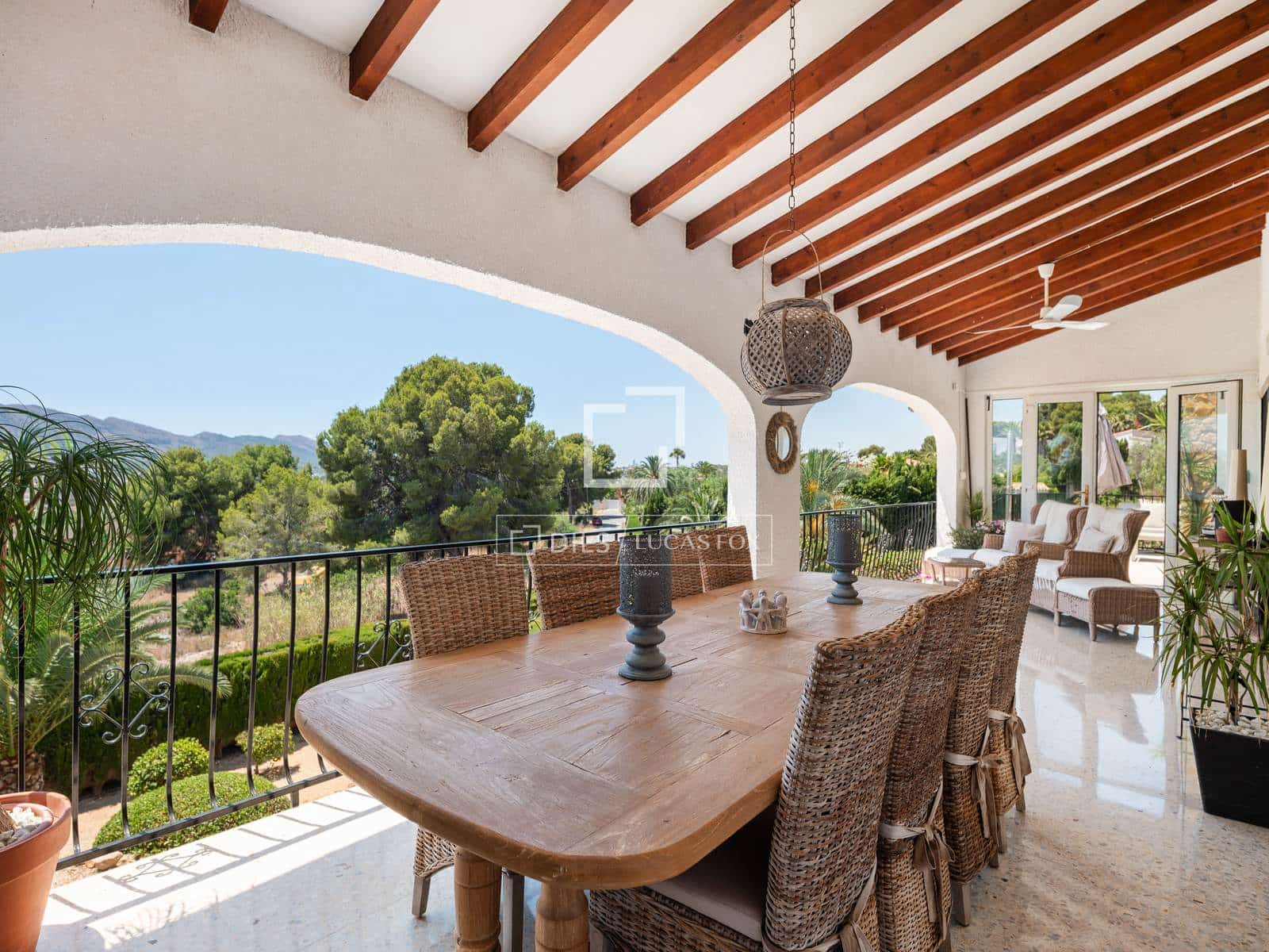 4 soveværelse Villa til salg i Alfaz del Pi / L'Alfas del Pi med swimmingpool garage - € 1.399.000 (Ref: 9987311)