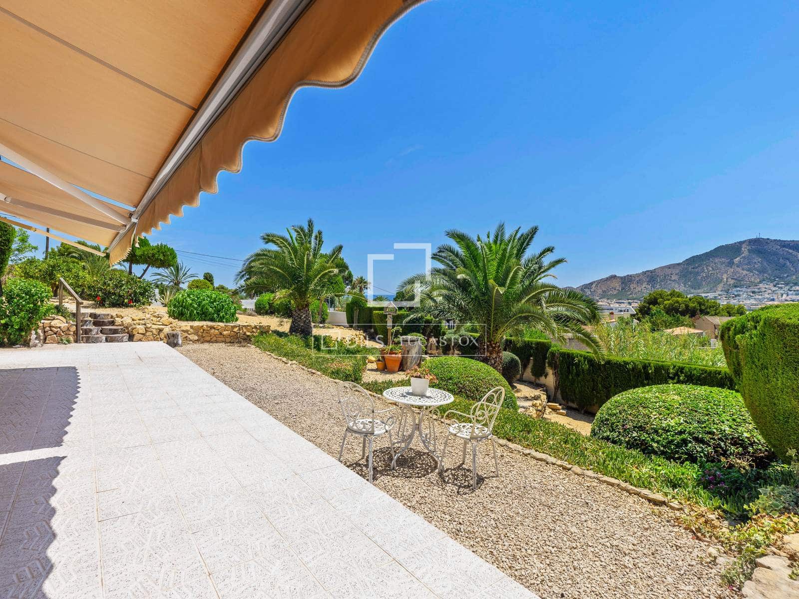 4 soveværelse Villa til salg i Alfaz del Pi / L'Alfas del Pi med swimmingpool garage - € 1.399.000 (Ref: 9987311)