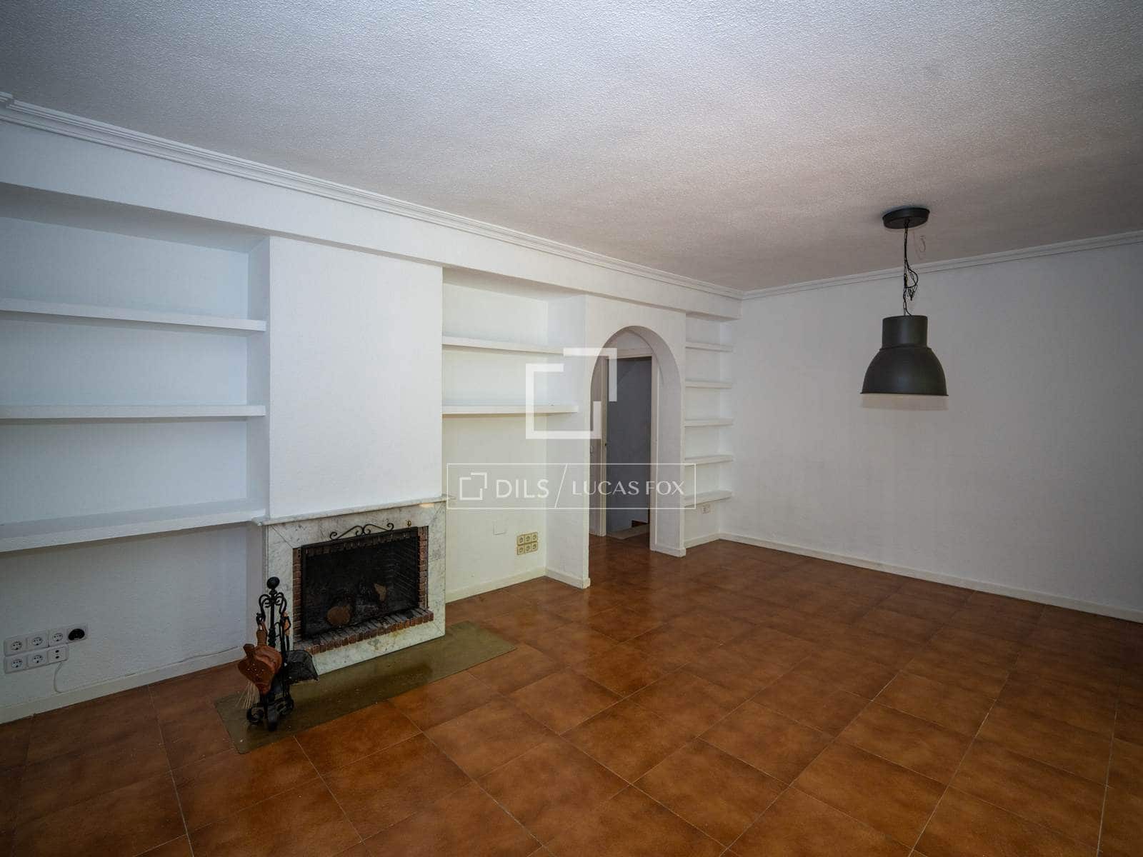 4 slaapkamer Villa te huur in Alcobendas met zwembad garage - € 3.500 (Ref: 9987312)