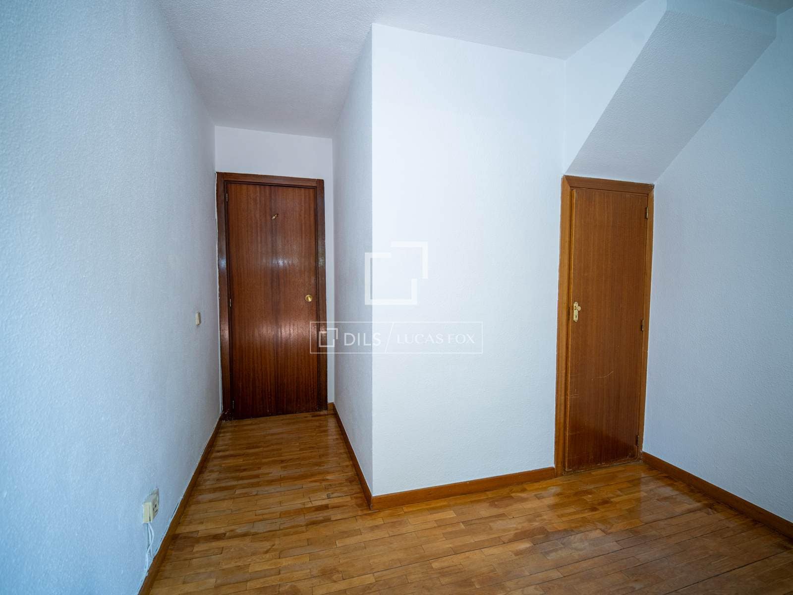 4 slaapkamer Villa te huur in Alcobendas met zwembad garage - € 3.500 (Ref: 9987312)