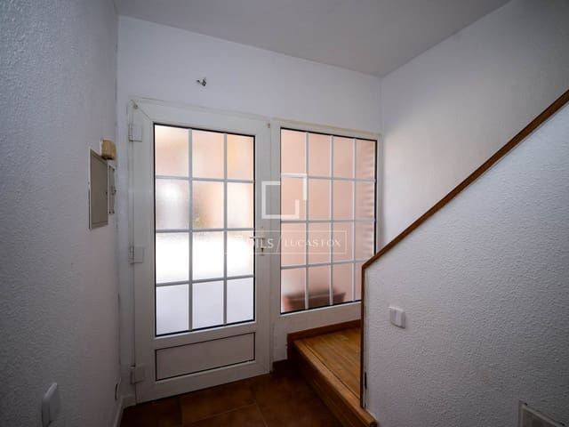 4 slaapkamer Villa te huur in Alcobendas - € 3.500 (Ref: 9987312)