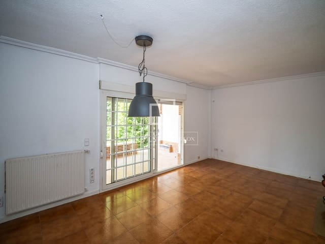 4 slaapkamer Villa te huur in Alcobendas - € 3.500 (Ref: 9987312)
