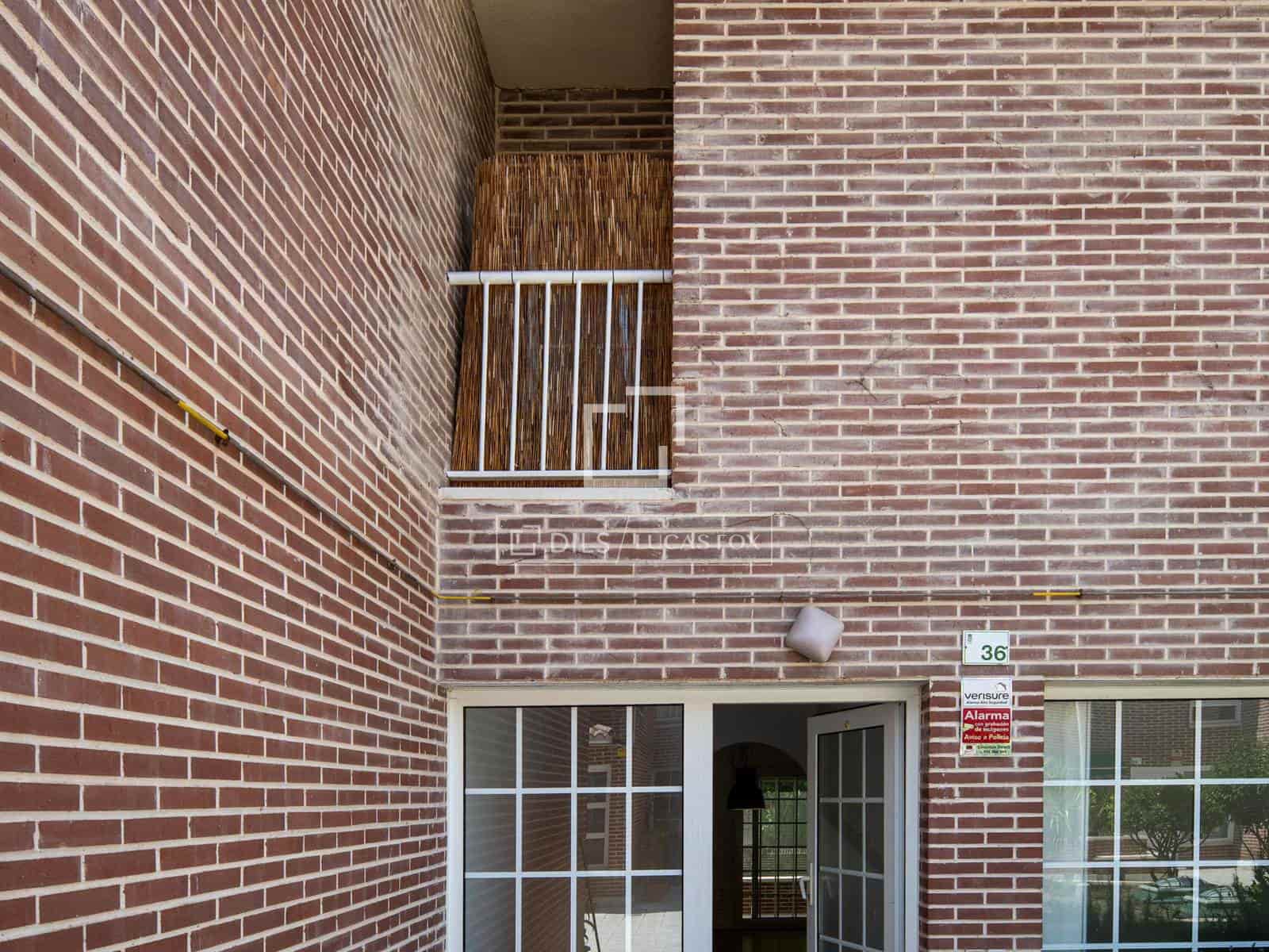 4 slaapkamer Villa te huur in Alcobendas met zwembad garage - € 3.500 (Ref: 9987312)