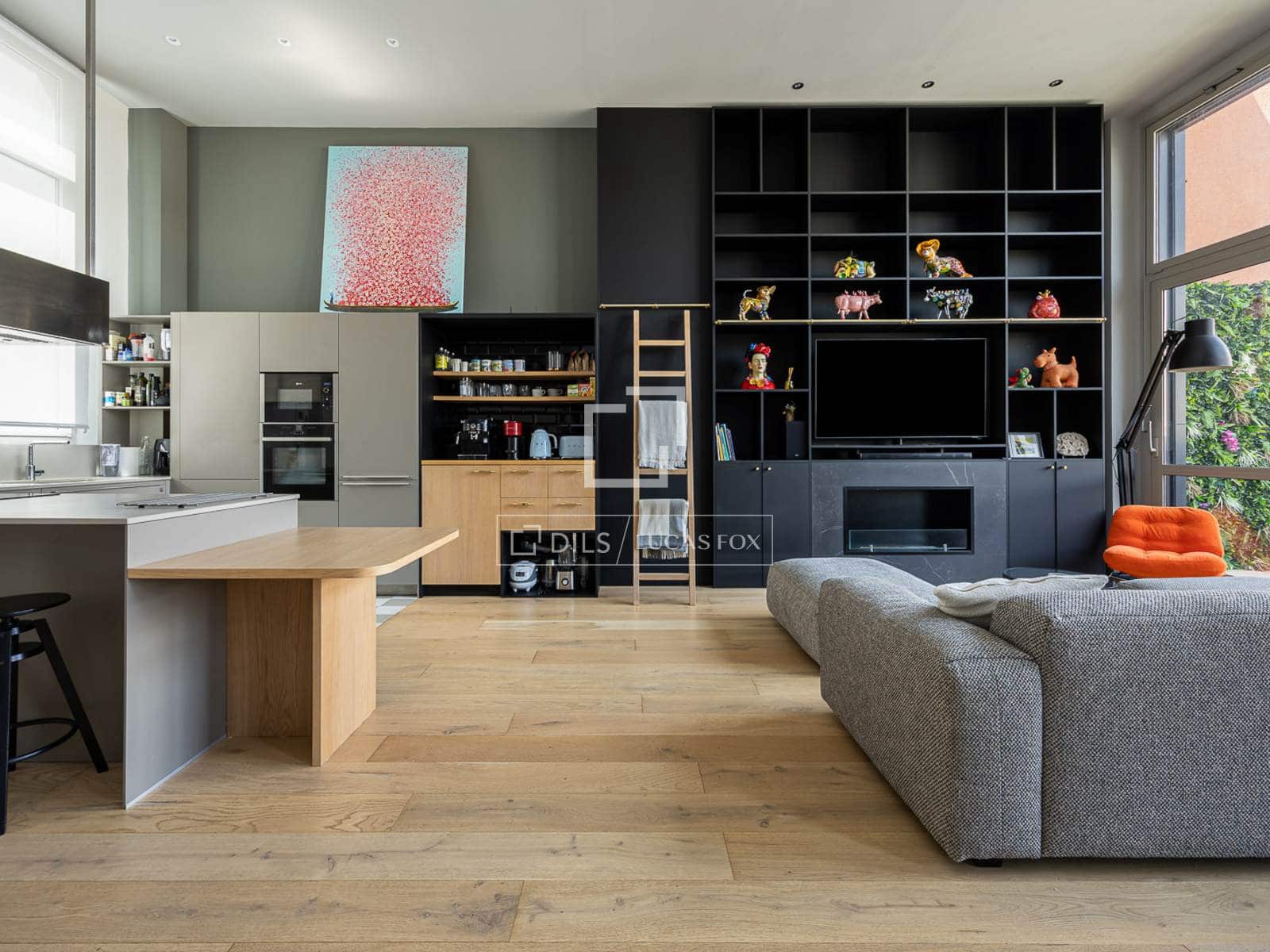 2 soveværelse Penthouse til salg i Barcelona by med swimmingpool garage - € 1.695.000 (Ref: 9989831)