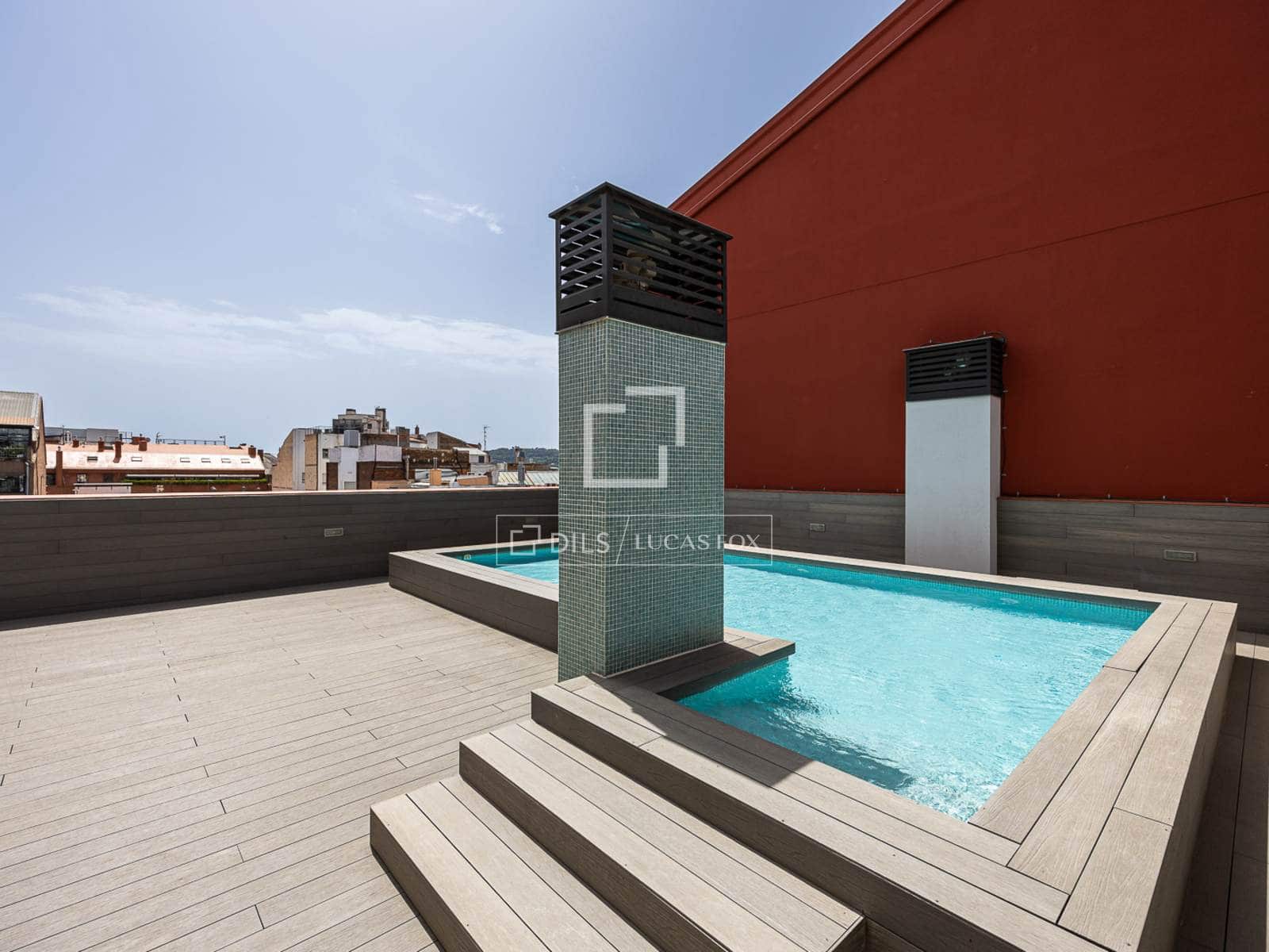 2 soveværelse Penthouse til salg i Barcelona by med swimmingpool garage - € 1.695.000 (Ref: 9989831)