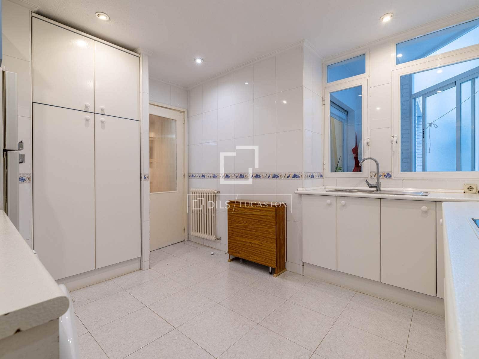 4 camera da letto Appartamento in vendita in Madrid citta - 1.375.000 € (Rif: 9989832)