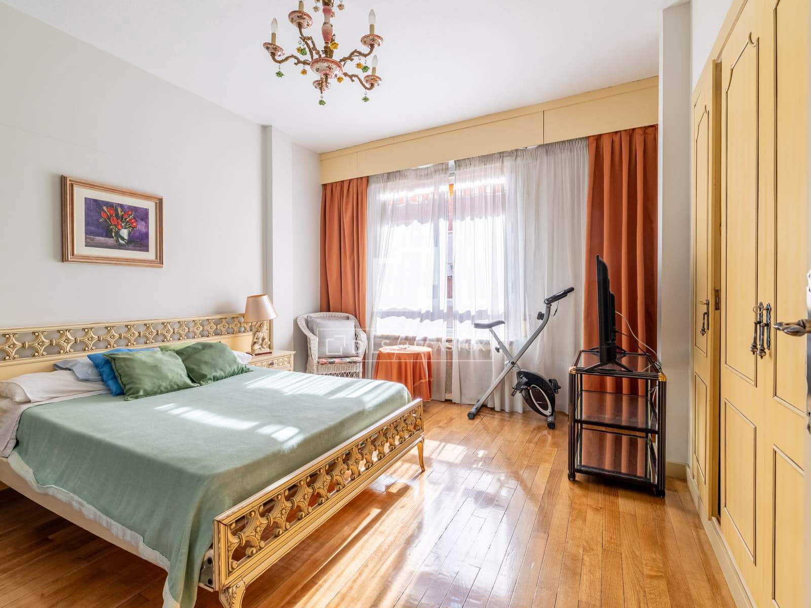 4 camera da letto Appartamento in vendita in Madrid citta - 1.375.000 € (Rif: 9989832)