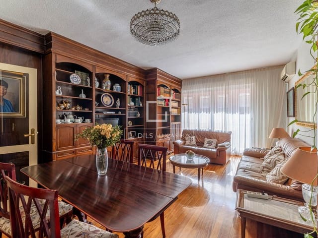 4 quarto Apartamento para venda em Arapiles, Madrid cidade - 1 375 000 € (Ref: 9989832)