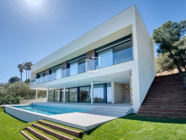 5 soverom Villa til salgs i Platja d'Aro, Castell-Platja d'Aro med svømmebasseng garasje - € 2 950 000 (Ref: 9989833)