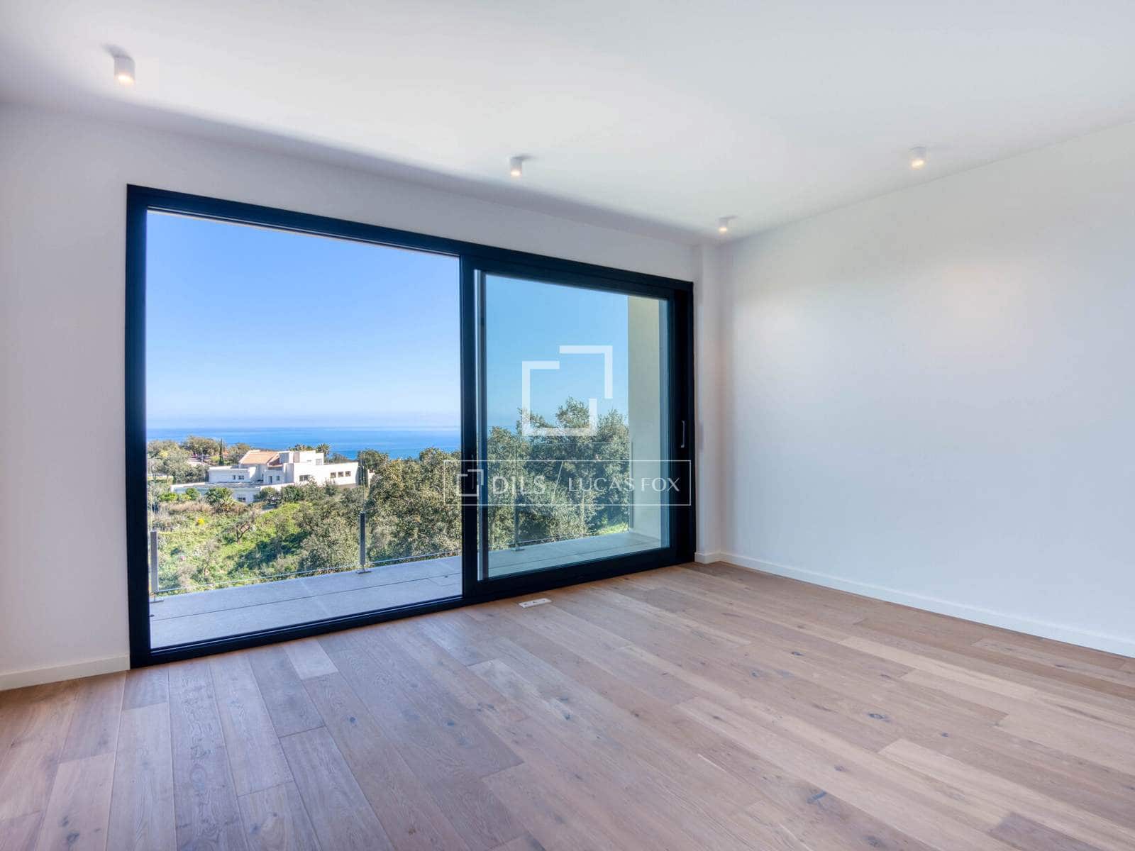 5 soverom Villa til salgs i Platja d'Aro med svømmebasseng garasje - € 2 950 000 (Ref: 9989833)
