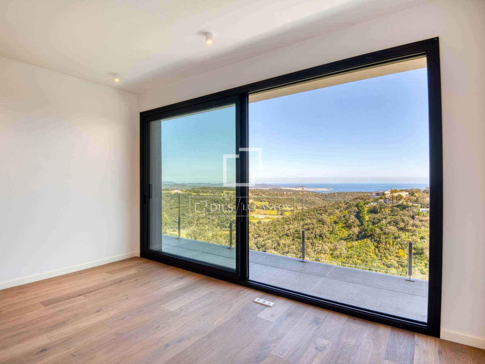 5 soverom Villa til salgs i Platja d'Aro med svømmebasseng garasje - € 2 950 000 (Ref: 9989833)
