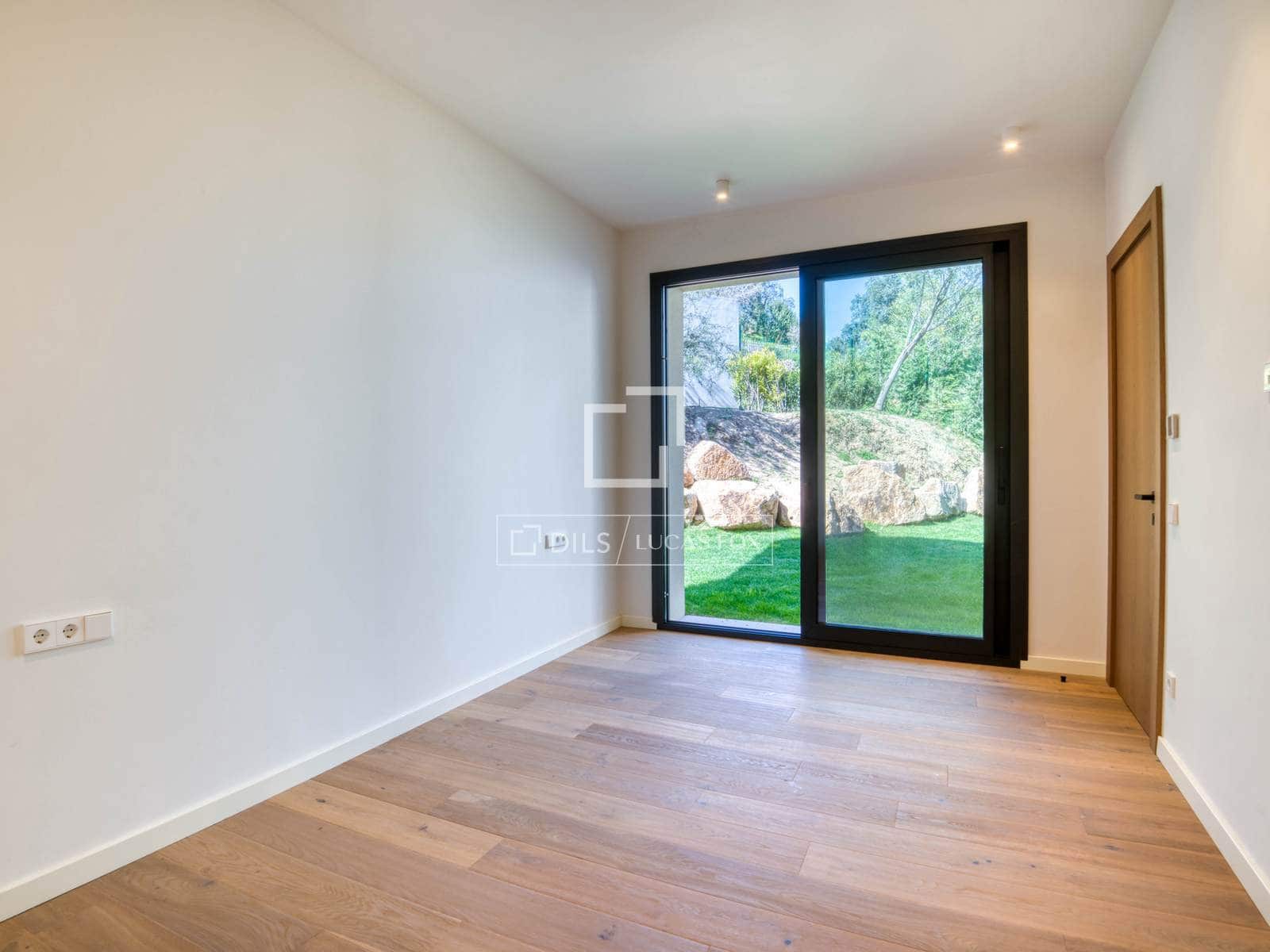 5 soverom Villa til salgs i Platja d'Aro med svømmebasseng garasje - € 2 950 000 (Ref: 9989833)