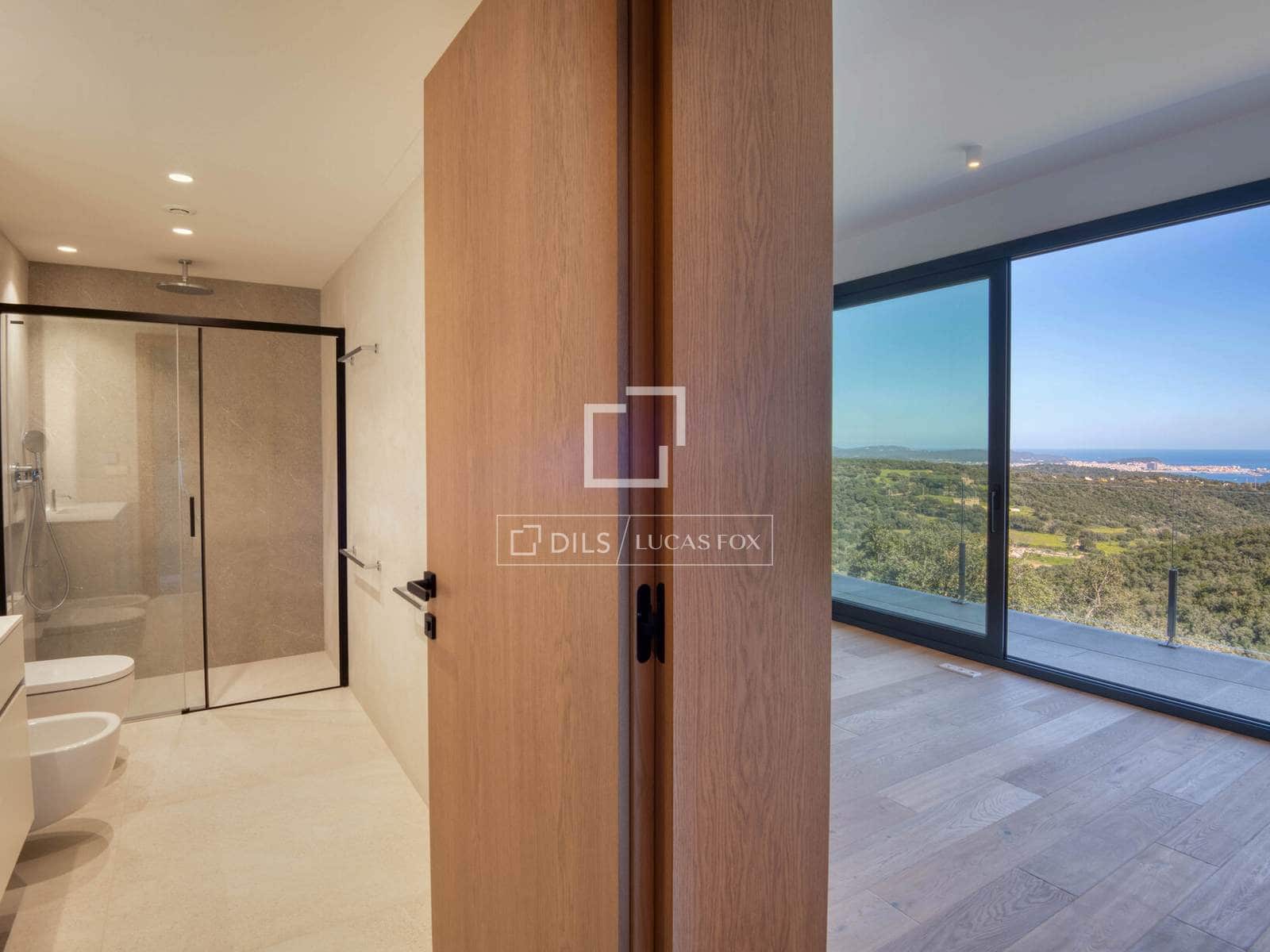5 soverom Villa til salgs i Platja d'Aro med svømmebasseng garasje - € 2 950 000 (Ref: 9989833)