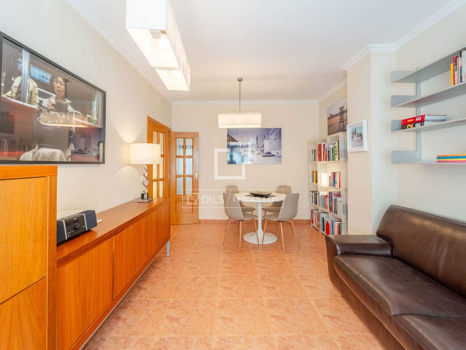 3 sypialnia Apartament do wynajęcia w Miasto Walencja - 2 000 € (Ref: 9989840)