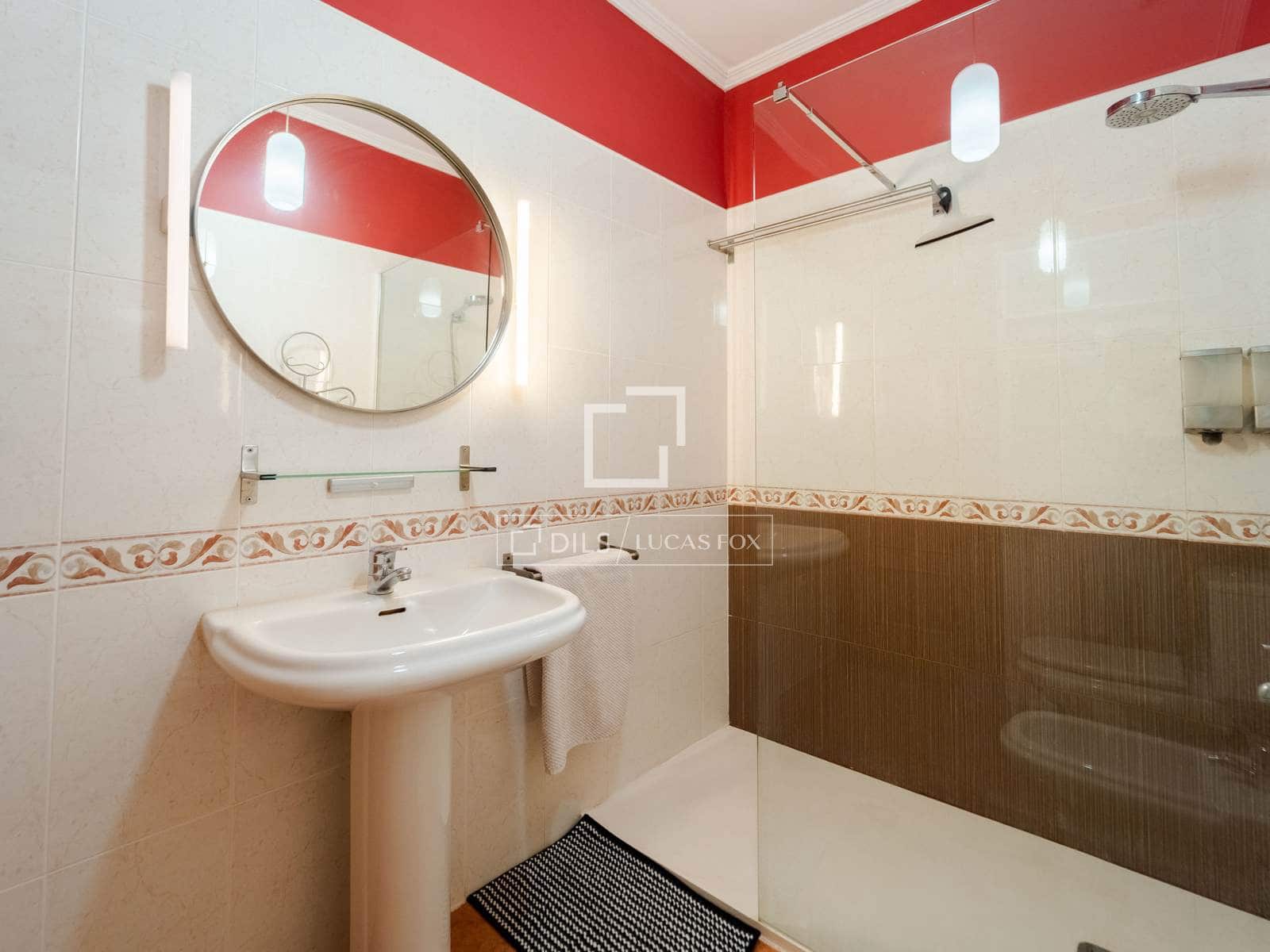 3 sypialnia Apartament do wynajęcia w Miasto Walencja - 2 000 € (Ref: 9989840)