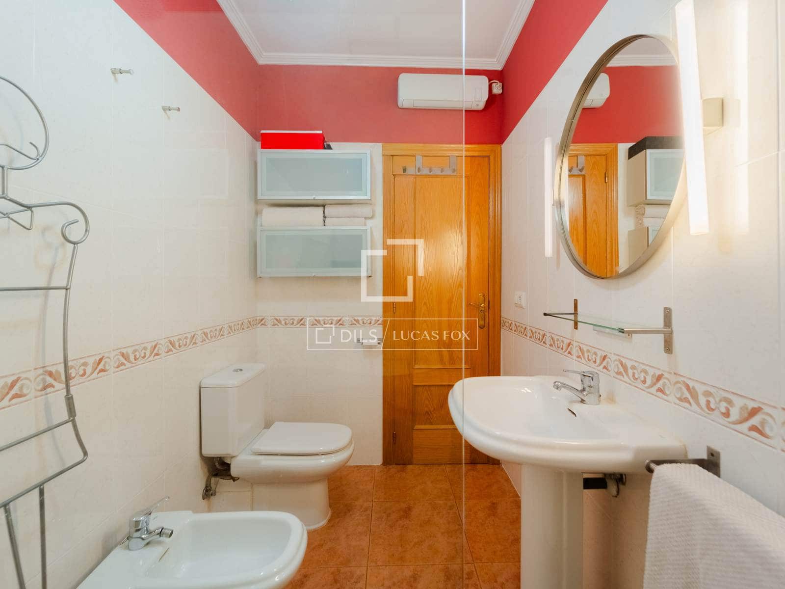 3 sypialnia Apartament do wynajęcia w Miasto Walencja - 2 000 € (Ref: 9989840)