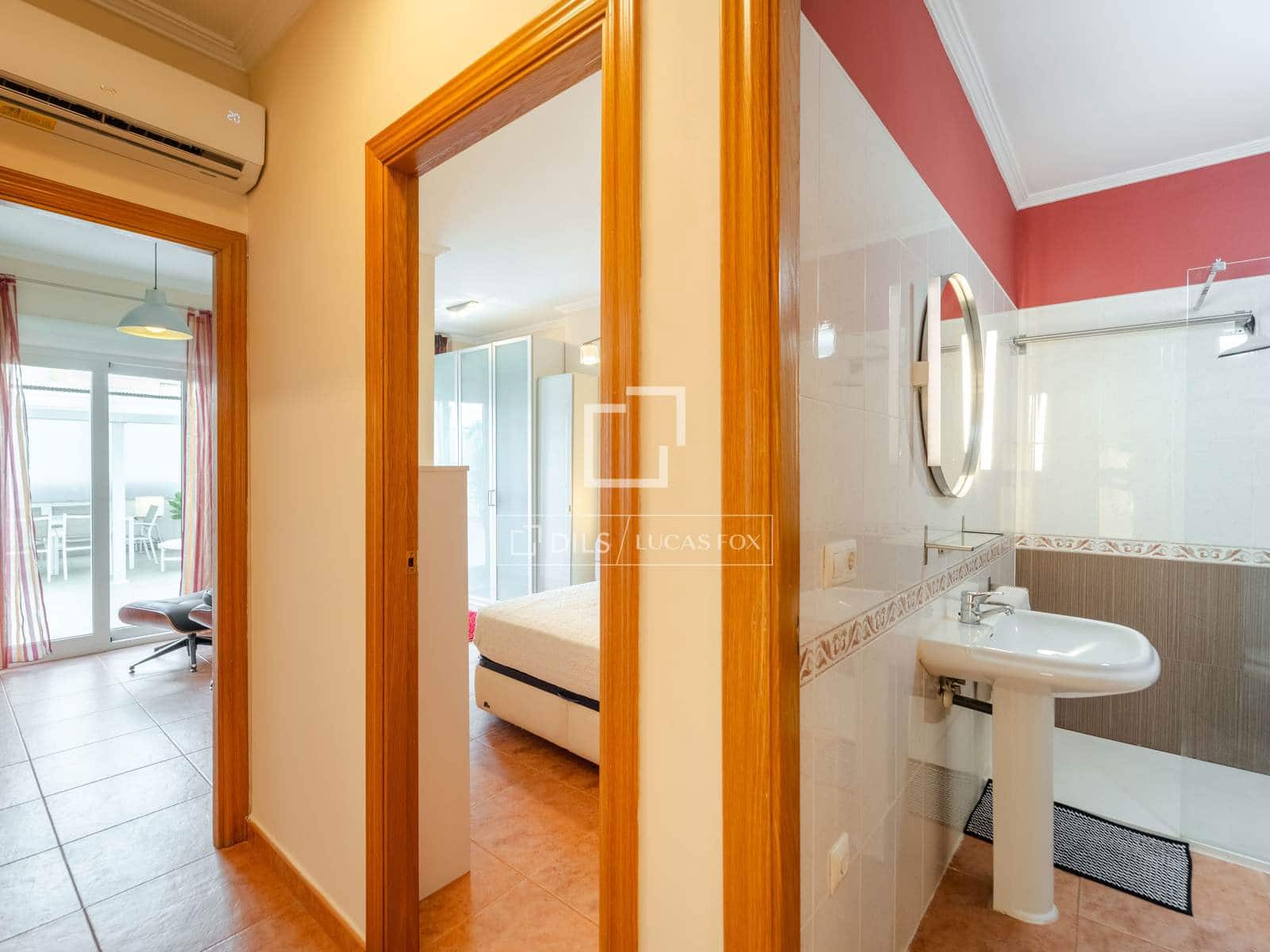 3 sypialnia Apartament do wynajęcia w Miasto Walencja - 2 000 € (Ref: 9989840)
