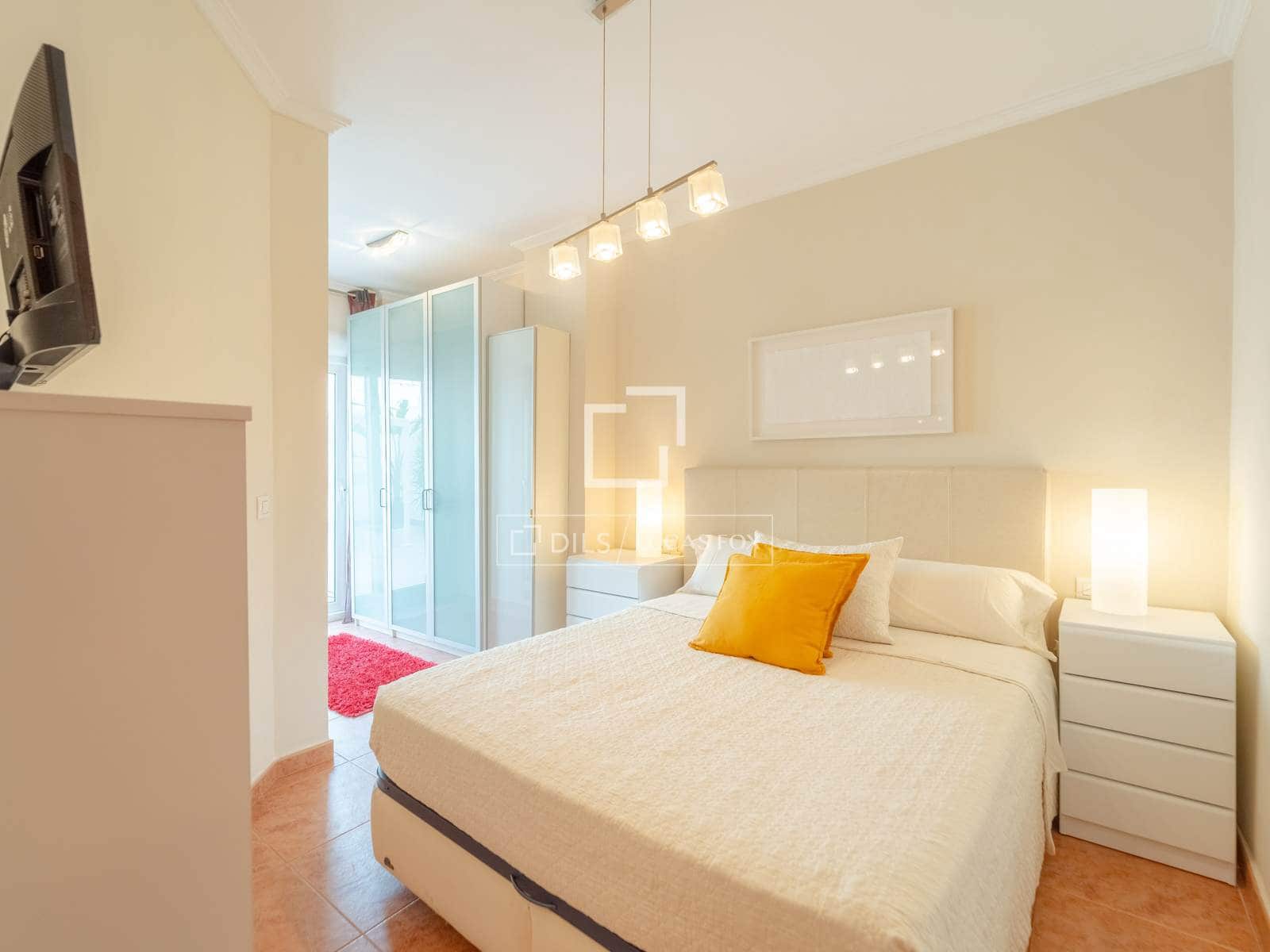 3 sypialnia Apartament do wynajęcia w Miasto Walencja - 2 000 € (Ref: 9989840)