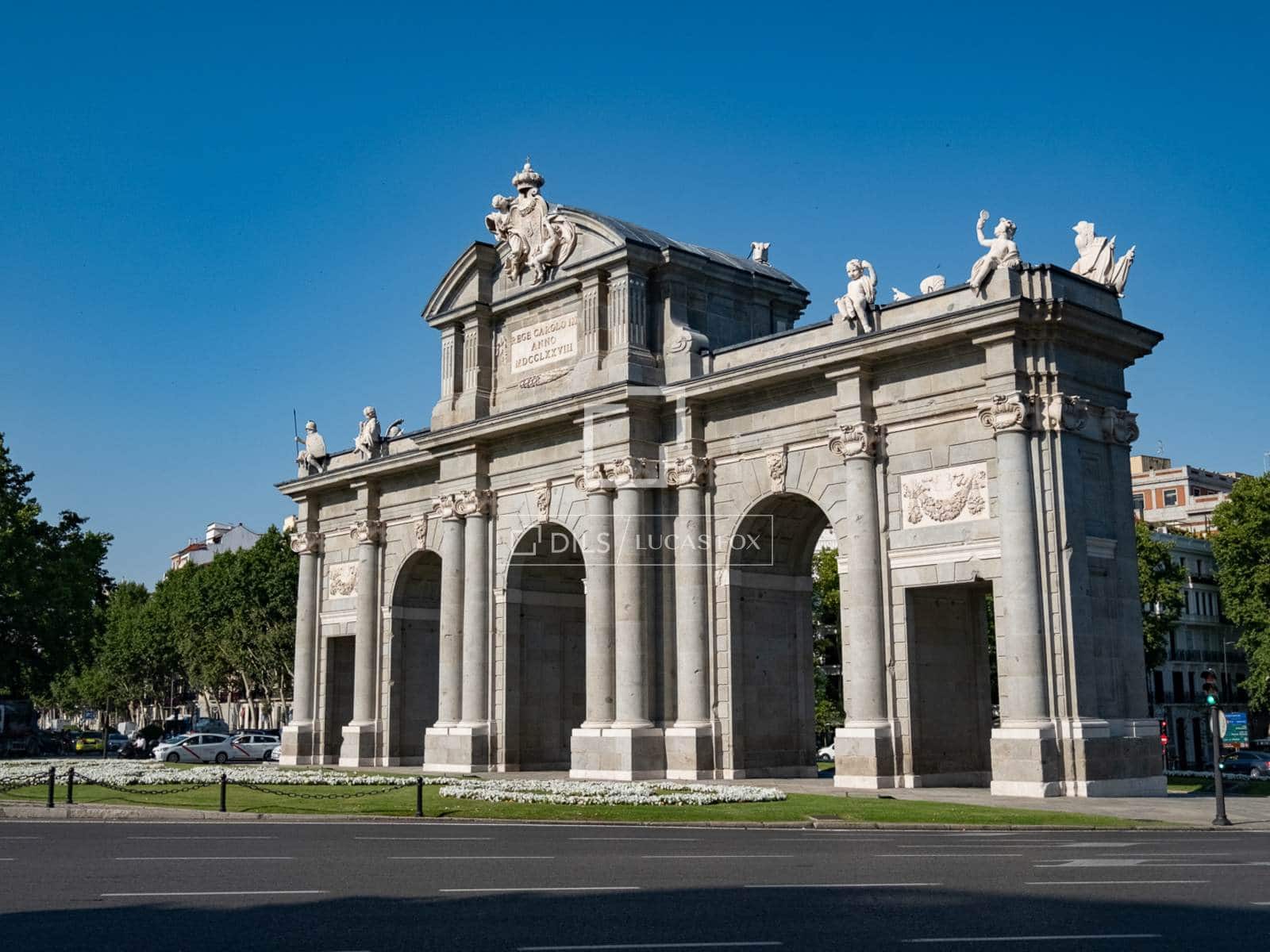 3 soveværelse Lejlighed til salg i Madrid by - € 3.580.000 (Ref: 9989962)