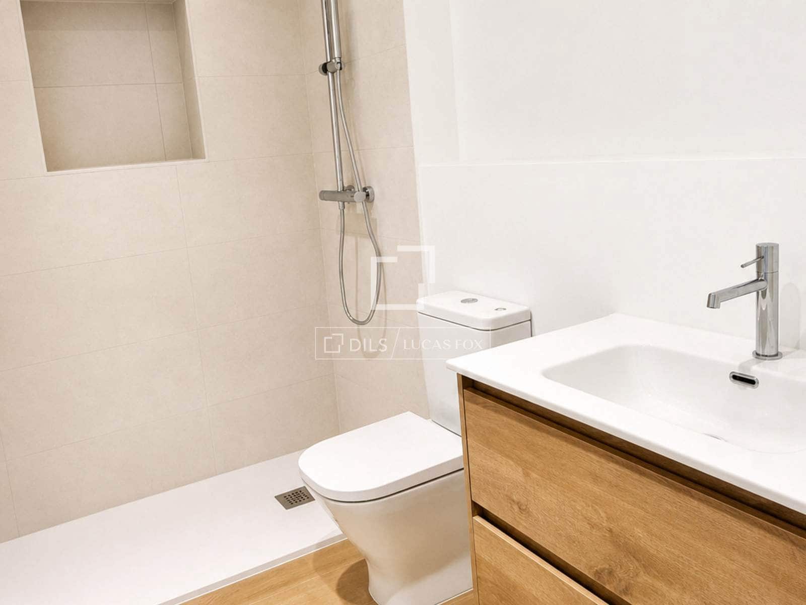3 quarto Apartamento para venda em Madrid cidade com piscina garagem - 1 290 000 € (Ref: 9990892)