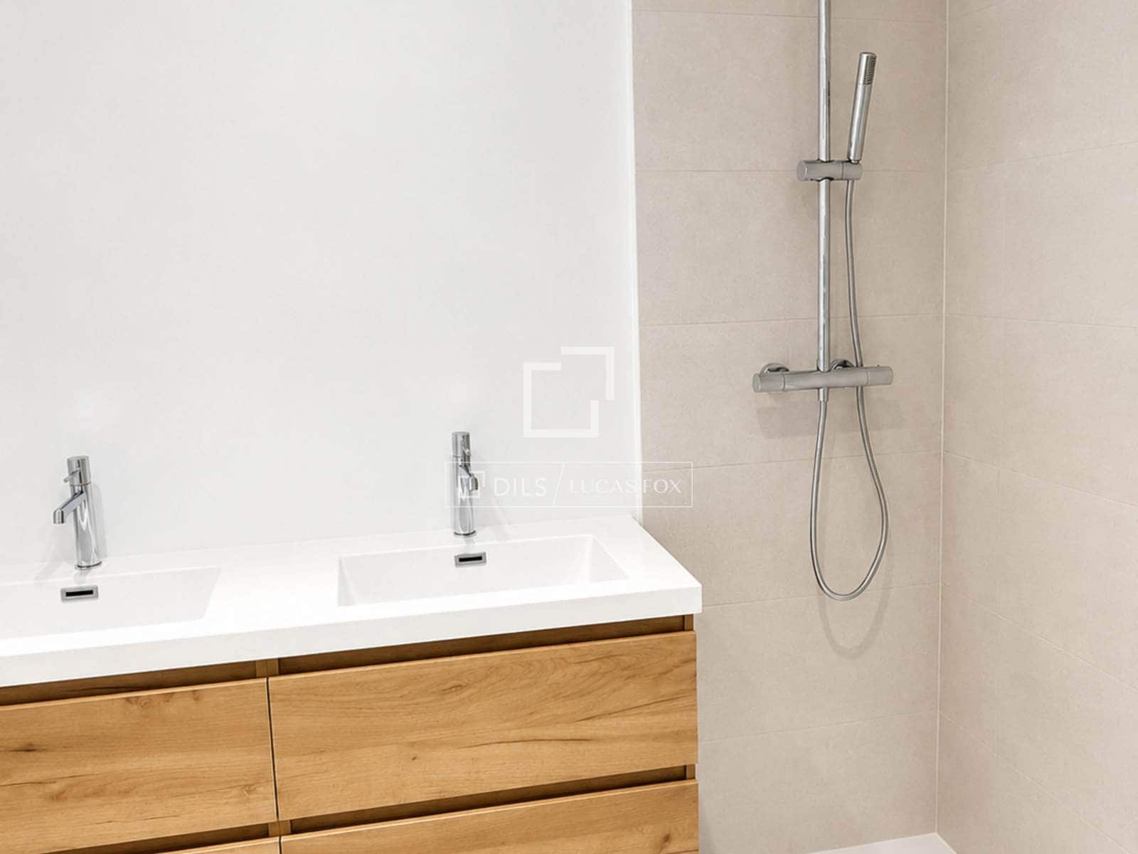 3 quarto Apartamento para venda em Madrid cidade com piscina garagem - 1 290 000 € (Ref: 9990892)