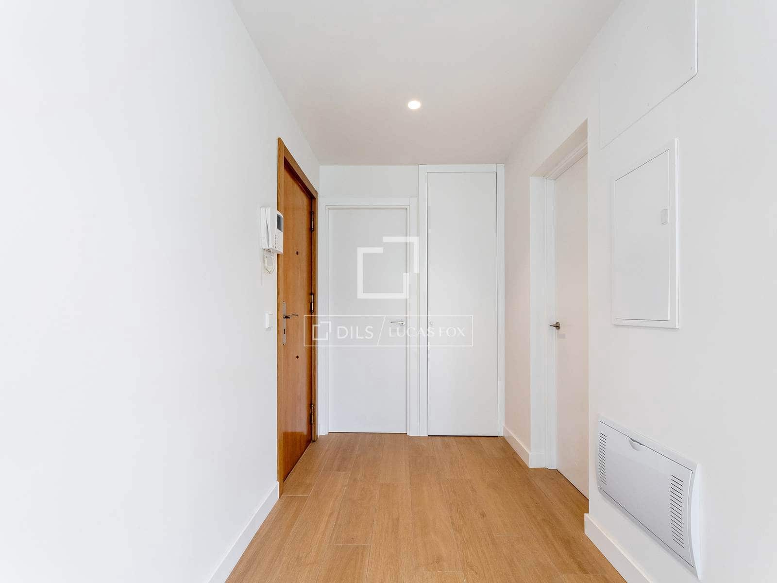 Apartamento de 3 habitaciones en Madrid ciudad en venta con piscina garaje - 1.230.000 € (Ref: 9990892)