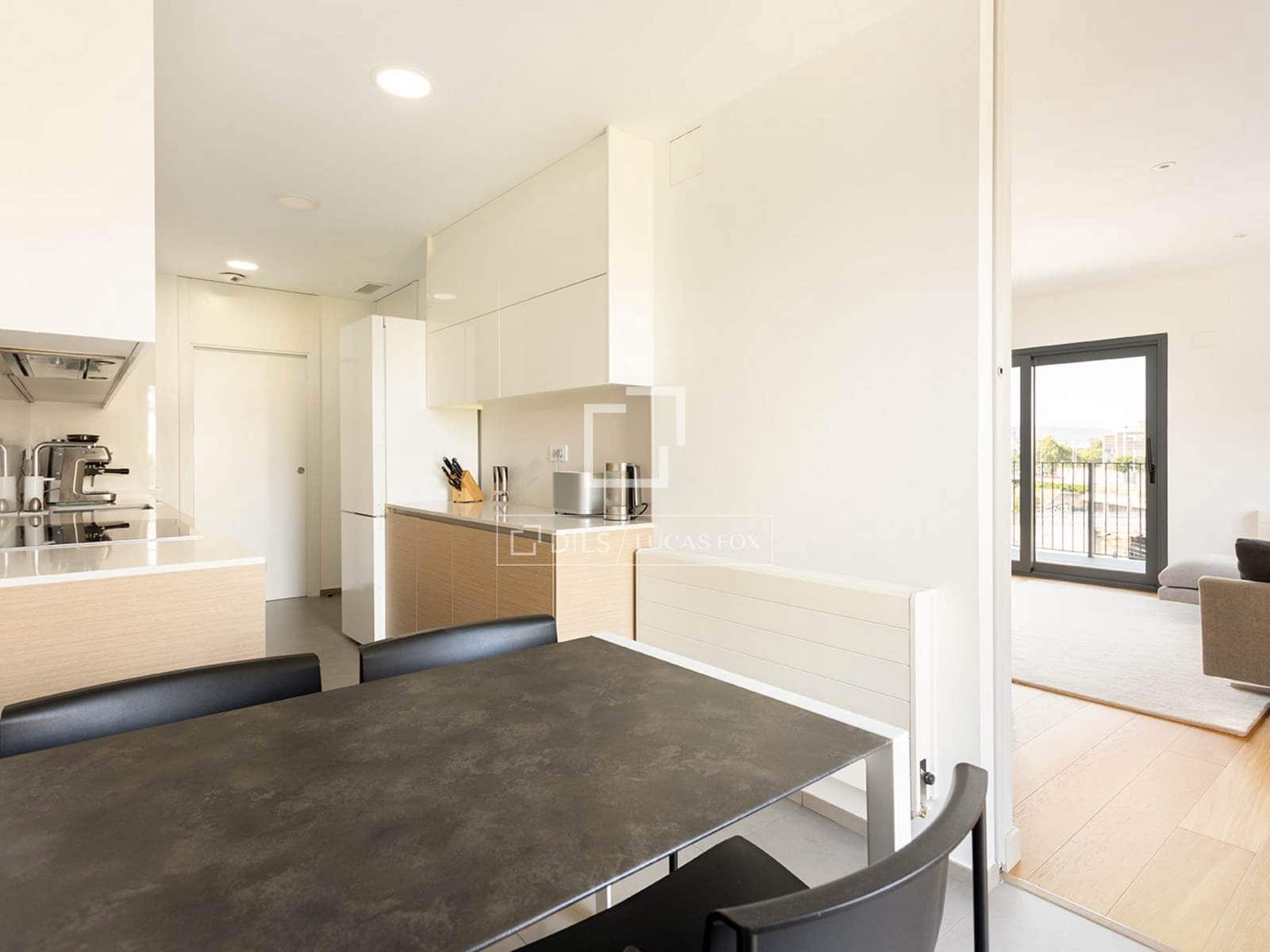 Appartement de 4 chambres à louer à Barcelone ville avec piscine garage - 4 650 € (Ref: 9990922)