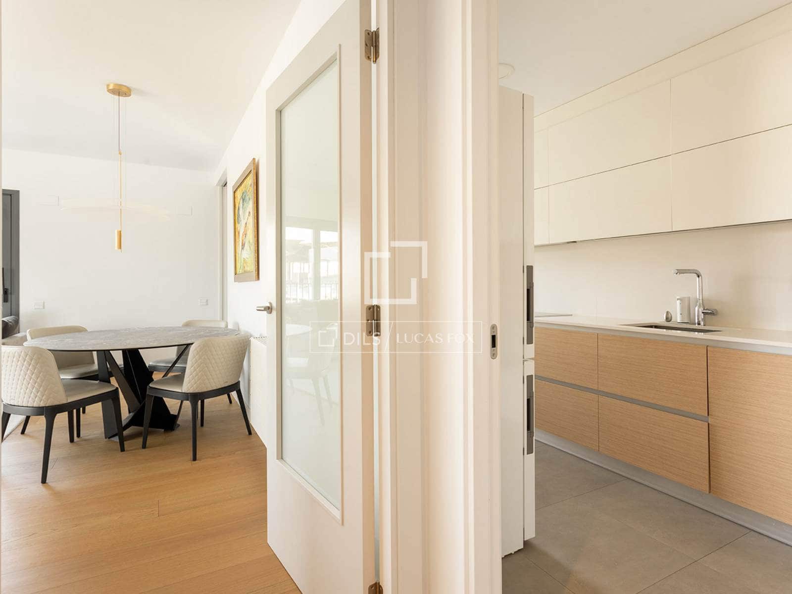 Appartement de 4 chambres à louer à Barcelone ville avec piscine garage - 4 650 € (Ref: 9990922)