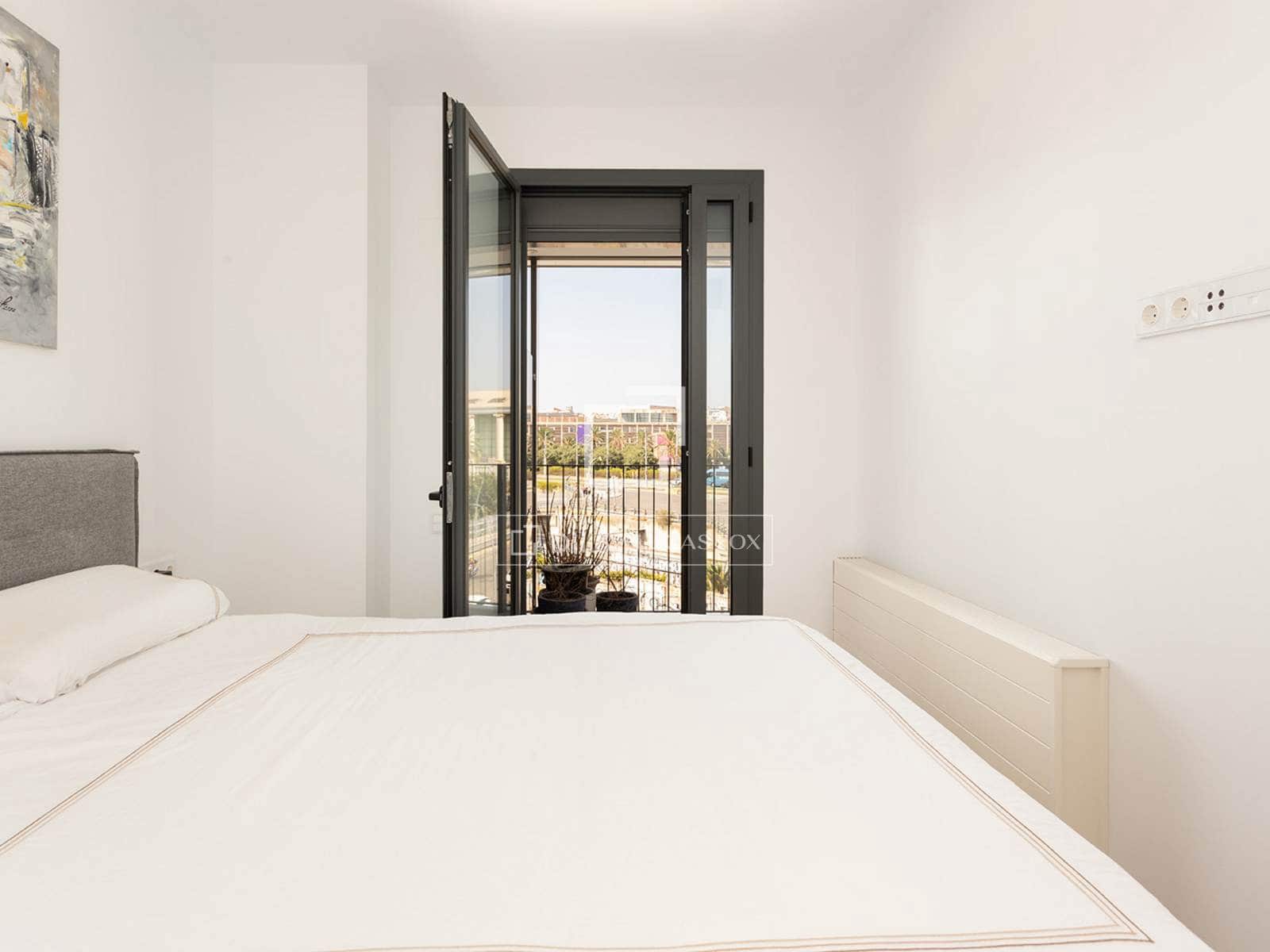 Appartement de 4 chambres à louer à Barcelone ville avec piscine garage - 4 650 € (Ref: 9990922)