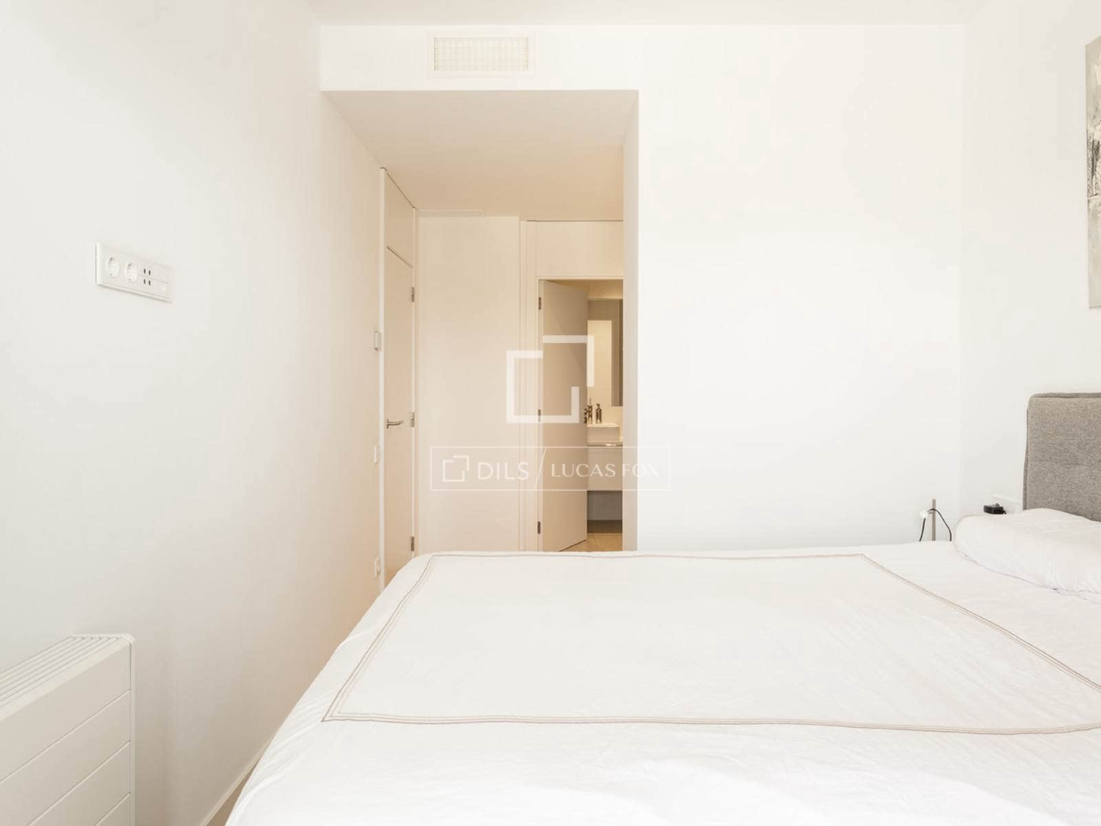 Appartement de 4 chambres à louer à Barcelone ville avec piscine garage - 4 650 € (Ref: 9990922)