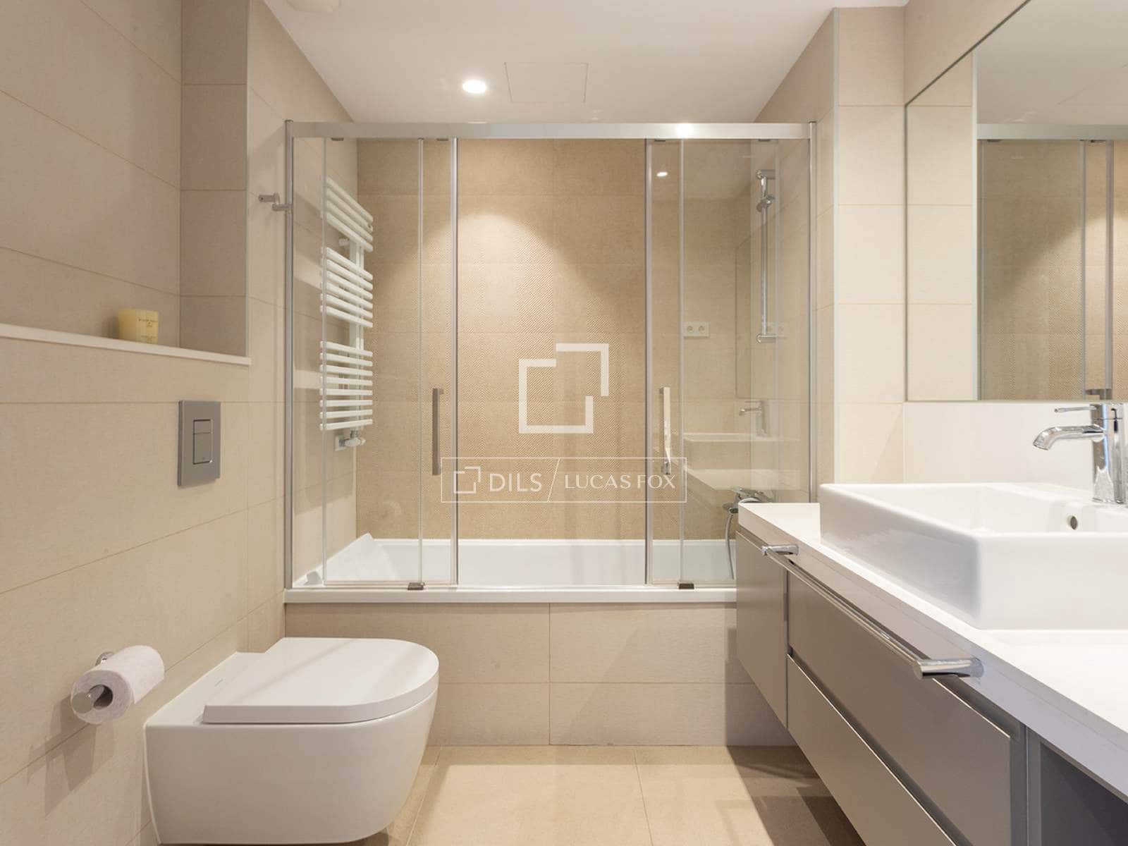 Appartement de 4 chambres à louer à Barcelone ville avec piscine garage - 4 650 € (Ref: 9990922)