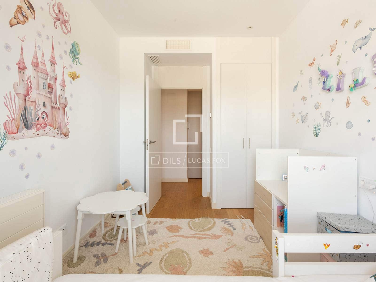 Appartement de 4 chambres à louer à Barcelone ville avec piscine garage - 4 650 € (Ref: 9990922)