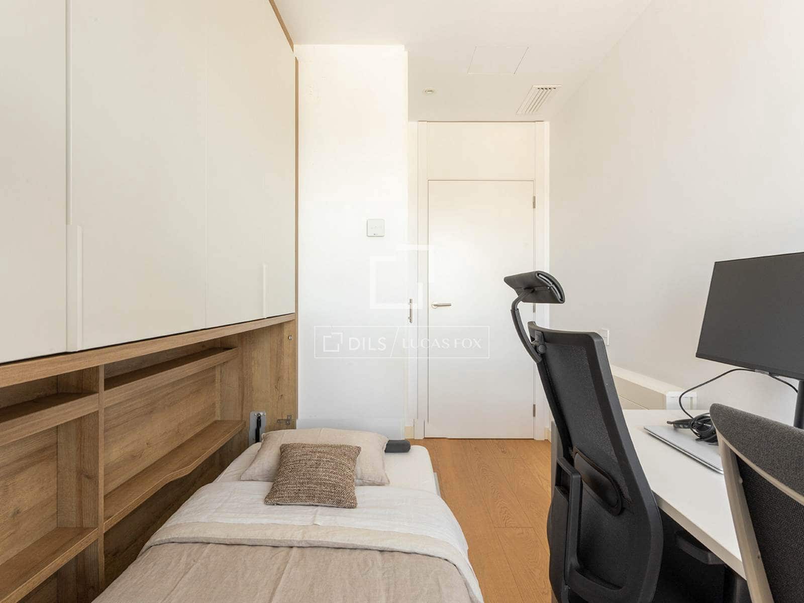 Appartement de 4 chambres à louer à Barcelone ville avec piscine garage - 4 650 € (Ref: 9990922)