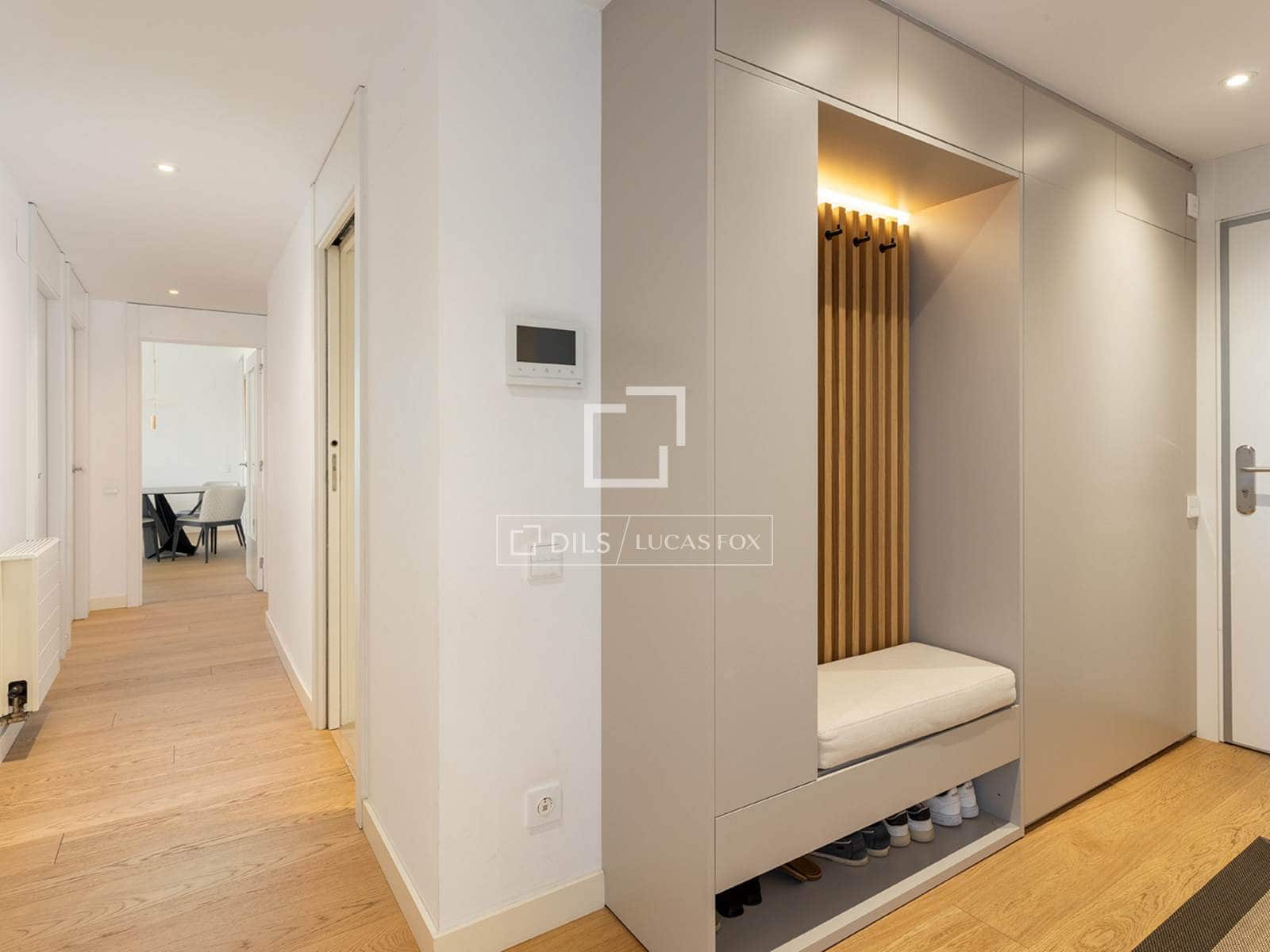 Appartement de 4 chambres à louer à Barcelone ville avec piscine garage - 4 650 € (Ref: 9990922)