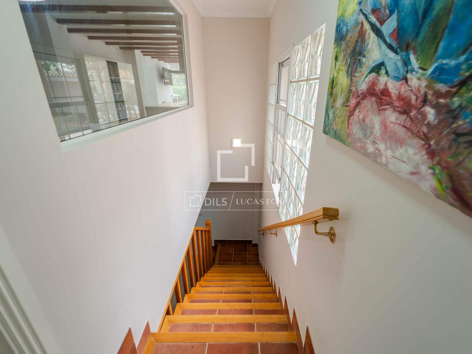 Villa/Maison de 8 chambres à louer à Burjassot avec piscine - 5 500 € (Ref: 9990923)