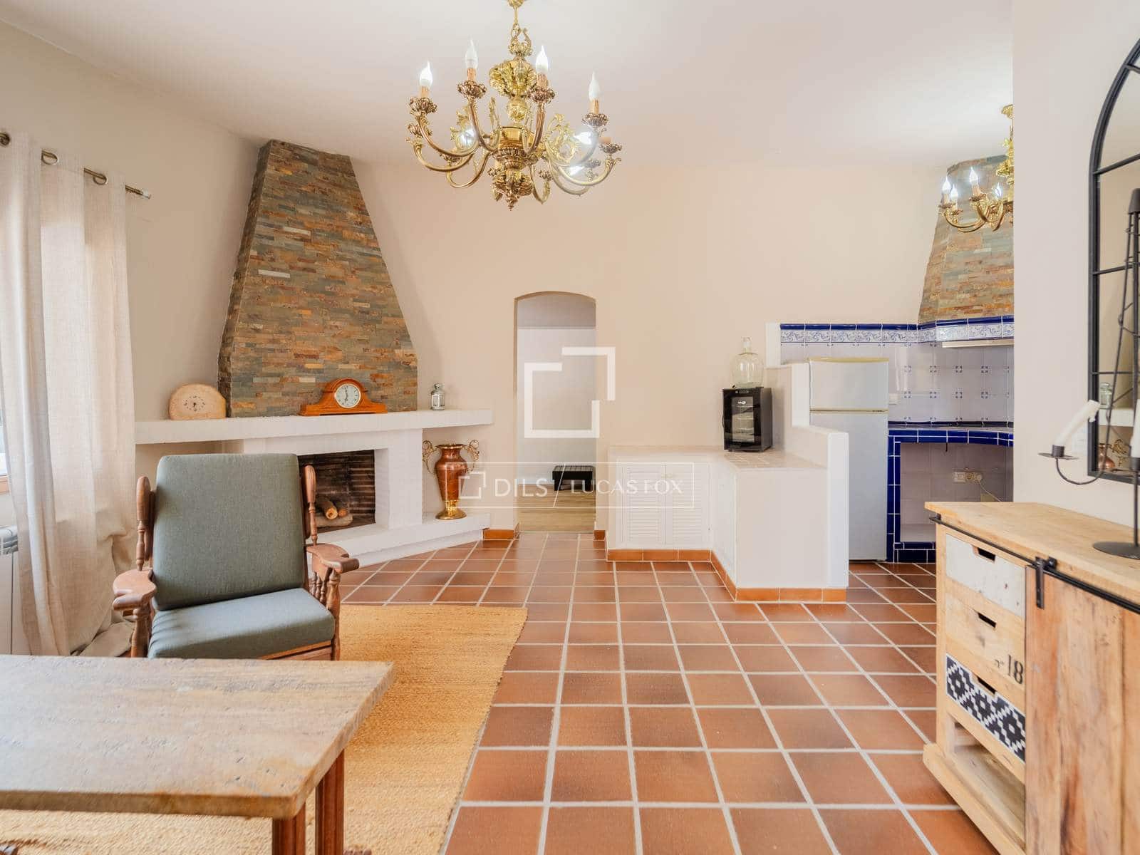 Villa/Maison de 8 chambres à louer à Burjassot avec piscine - 5 500 € (Ref: 9990923)