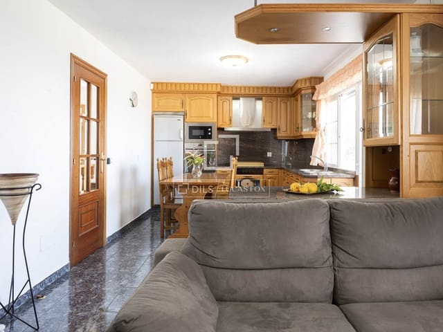 4 camera da letto Villa in vendita in Oia - 380.000 € (Rif: 9990924)