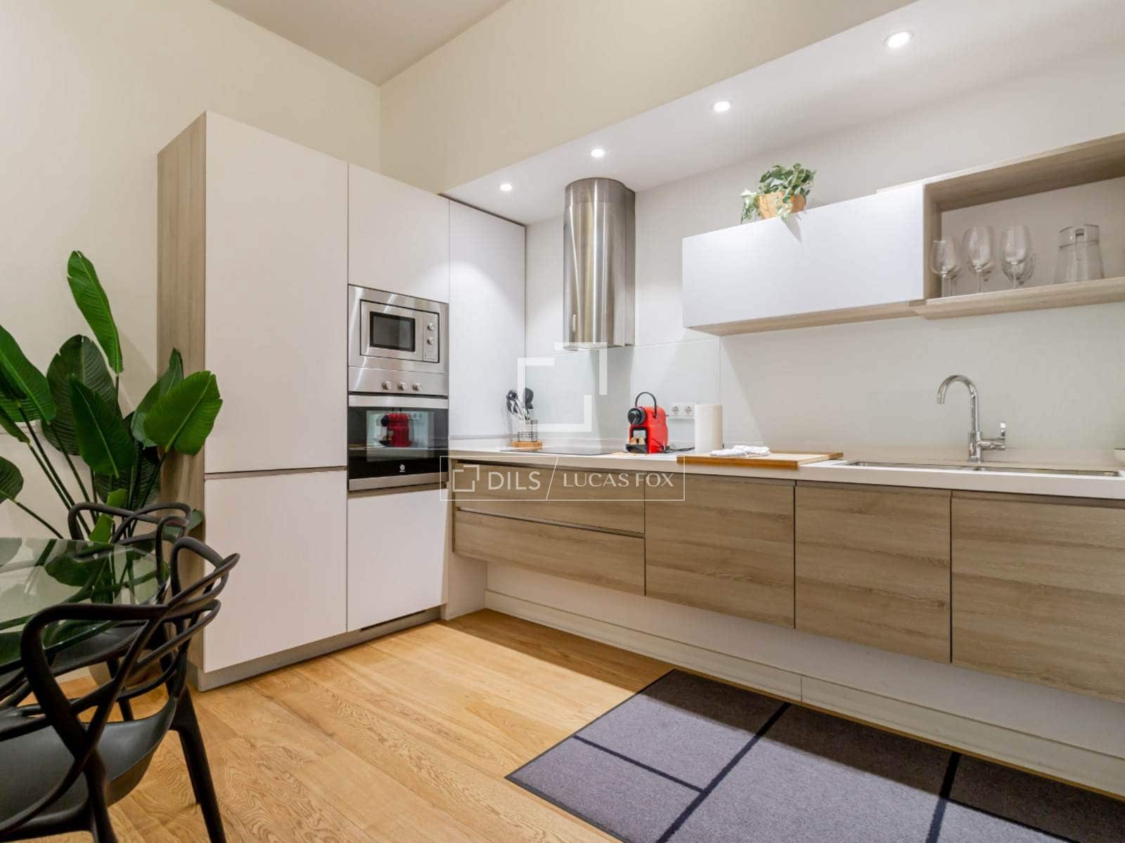 2 bedroom Apartment for rent in Madrid city - € 3,000 (Ref: 9990925)
