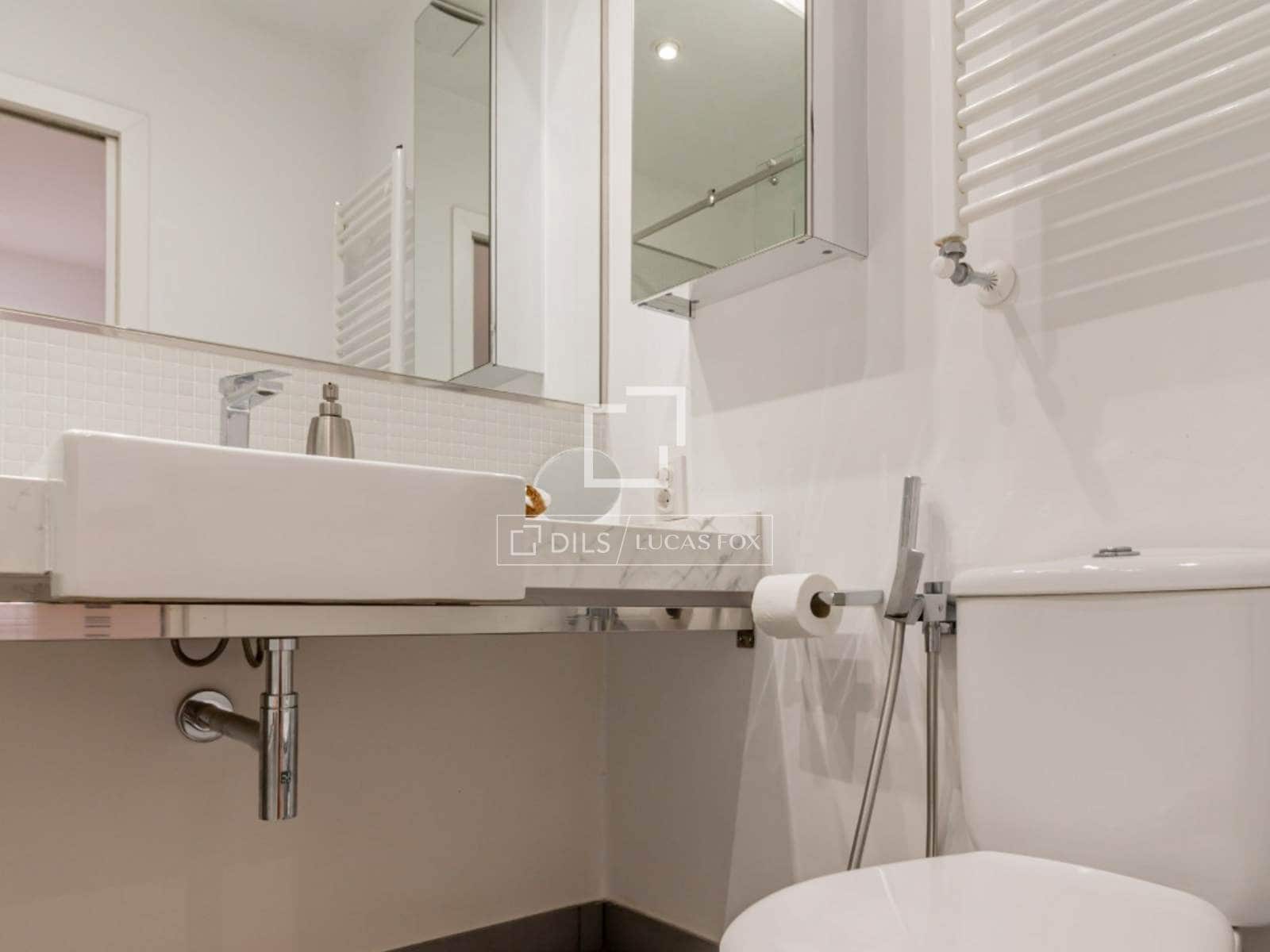 2 bedroom Apartment for rent in Madrid city - € 3,000 (Ref: 9990925)