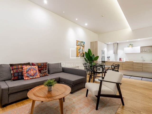 2 quarto Apartamento para arrendar em Madrid cidade - 2 900 € (Ref: 9990925)