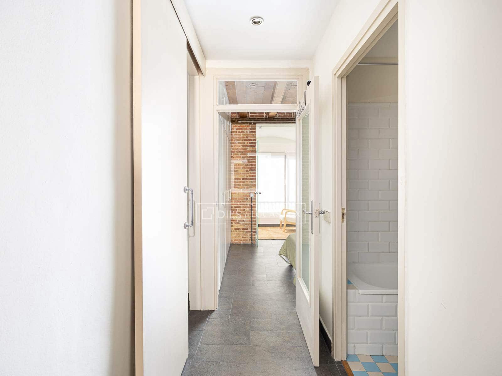 2 soverom Leilighet til leie i Barcelona by - € 2 950 (Ref: 9991798)