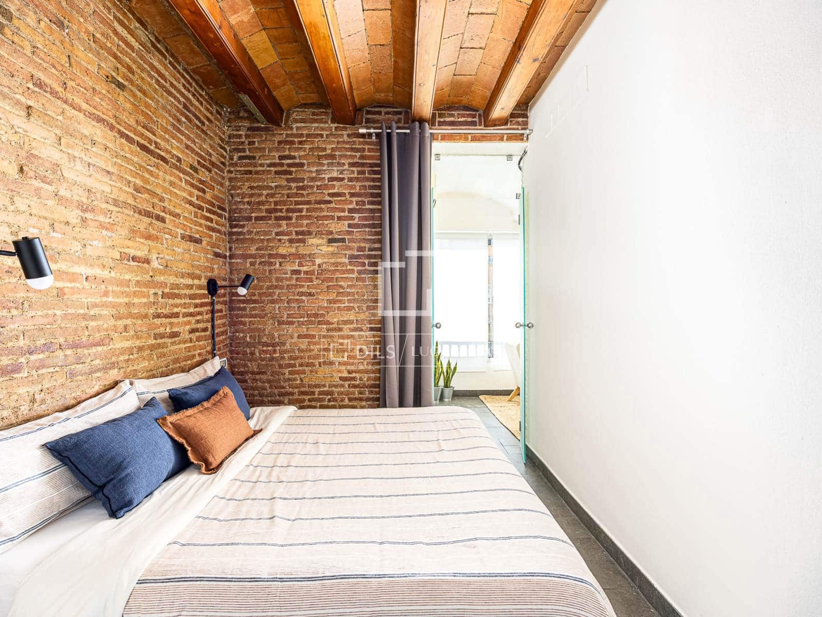 2 soverom Leilighet til leie i Barcelona by - € 2 950 (Ref: 9991798)