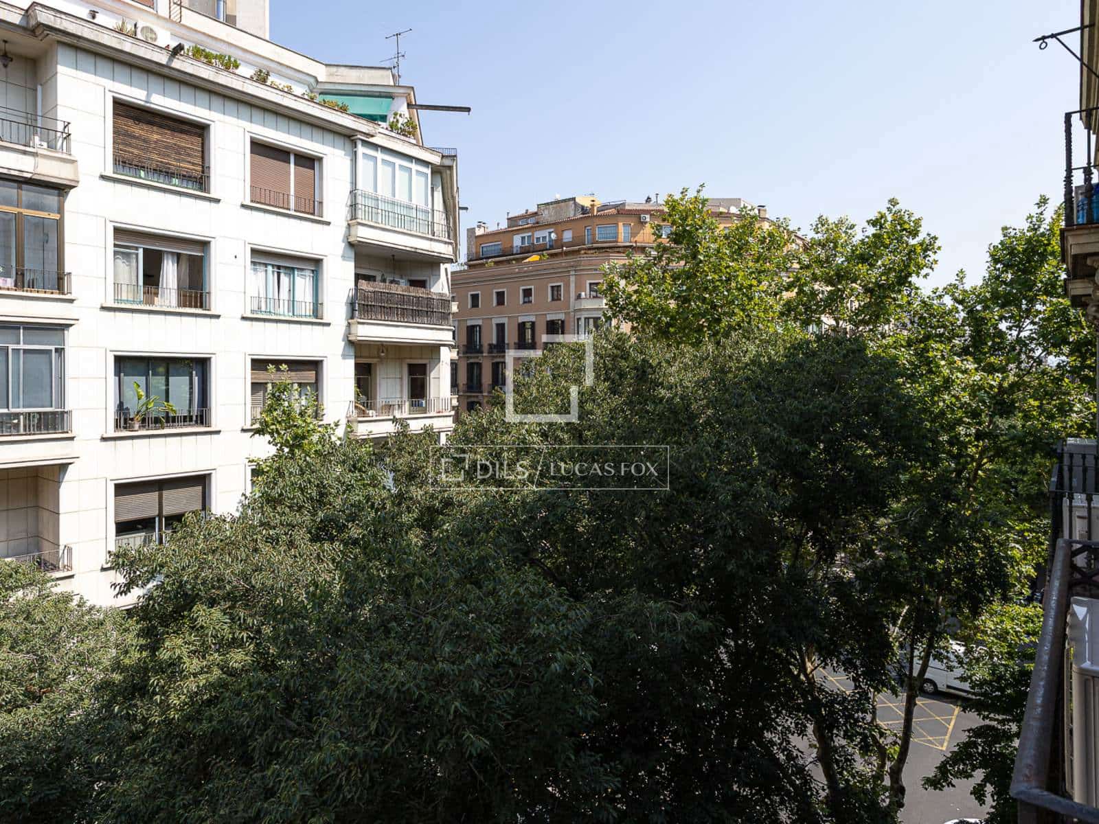 2 soverom Leilighet til leie i Barcelona by - € 2 950 (Ref: 9991798)