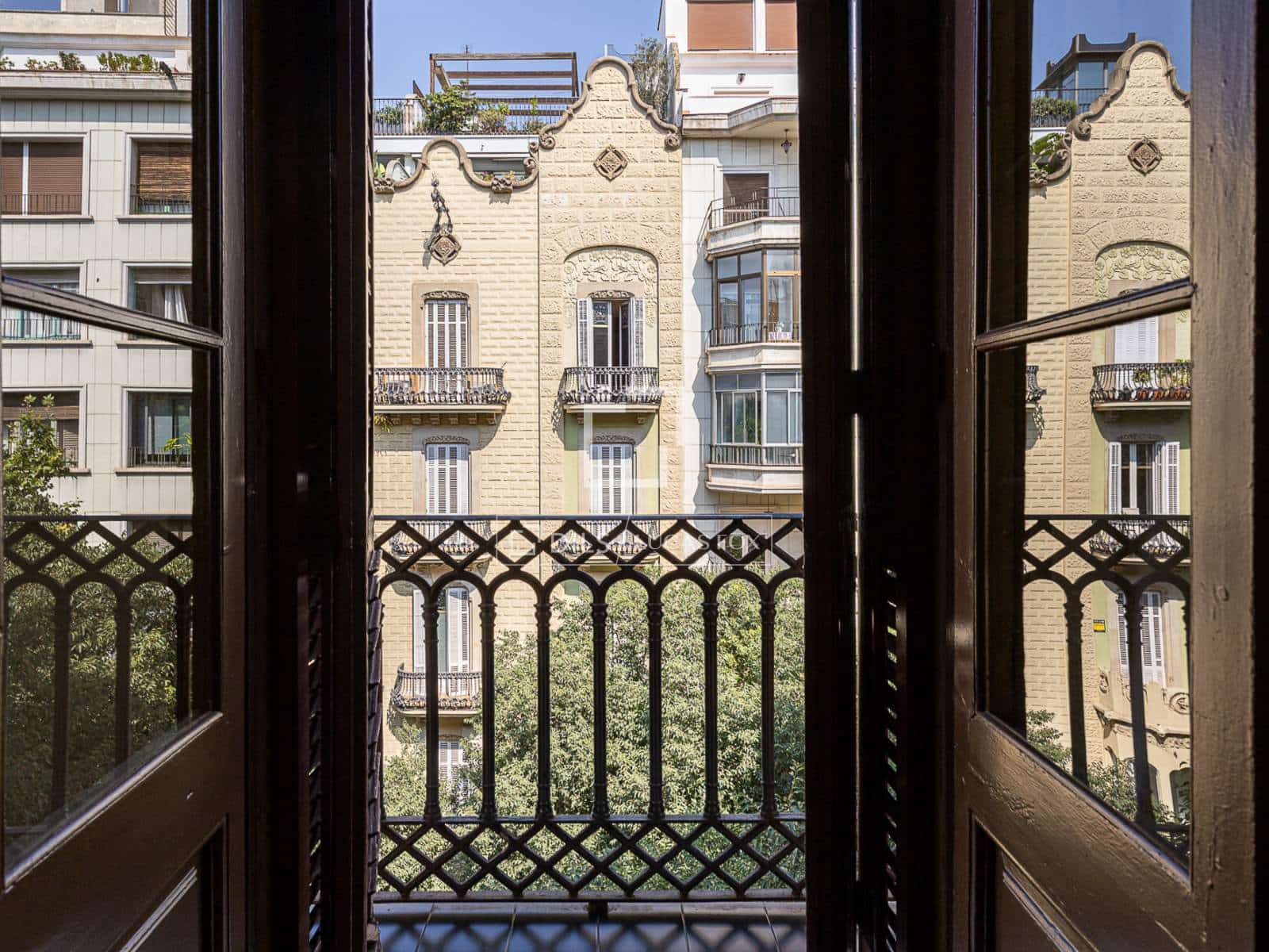2 soverom Leilighet til leie i Barcelona by - € 2 950 (Ref: 9991798)