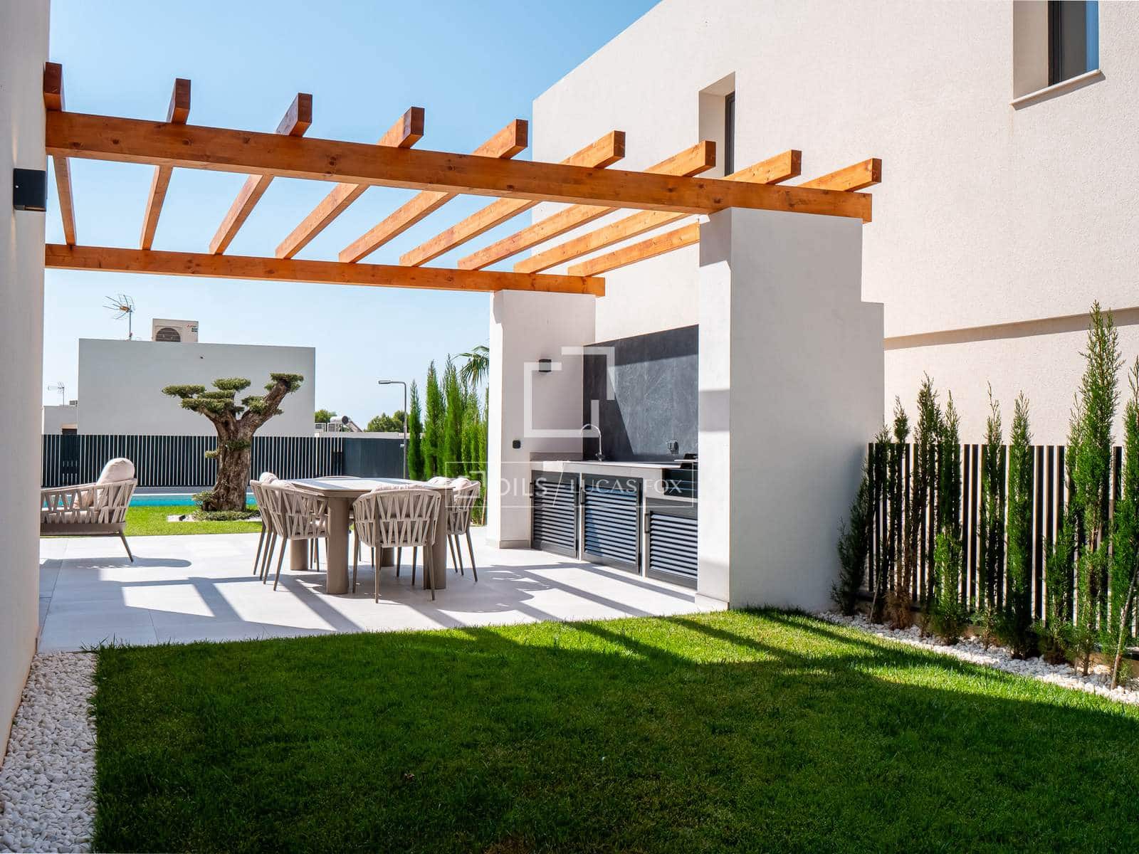 3 soveværelse Villa til salg i Finestrat med swimmingpool garage - € 1.195.000 (Ref: 9991799)