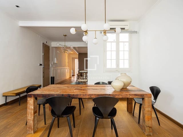 4 soveværelse Lejlighed til salg i Barcelona by - € 1.600.000 (Ref: 9991803)