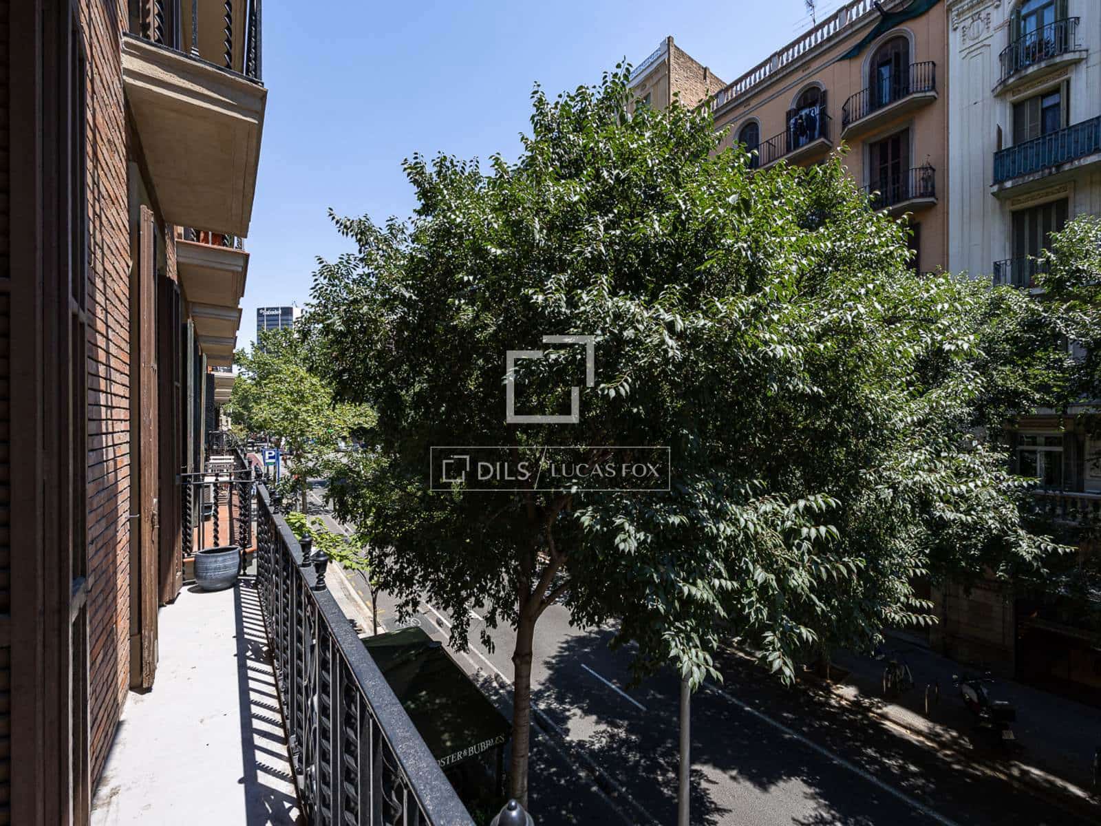 4 soveværelse Lejlighed til salg i Barcelona by - € 1.600.000 (Ref: 9991803)
